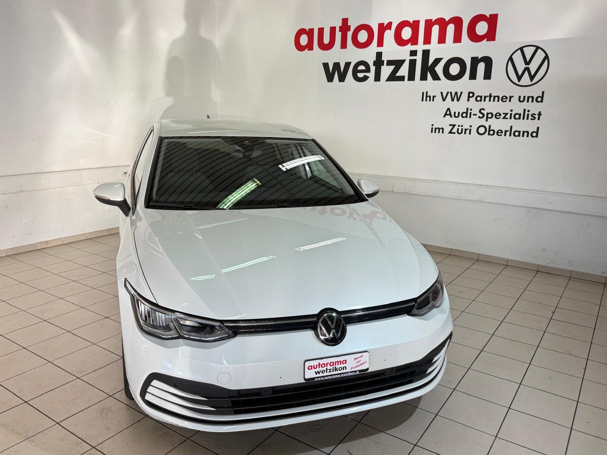 listing desktop thumbnail image 1