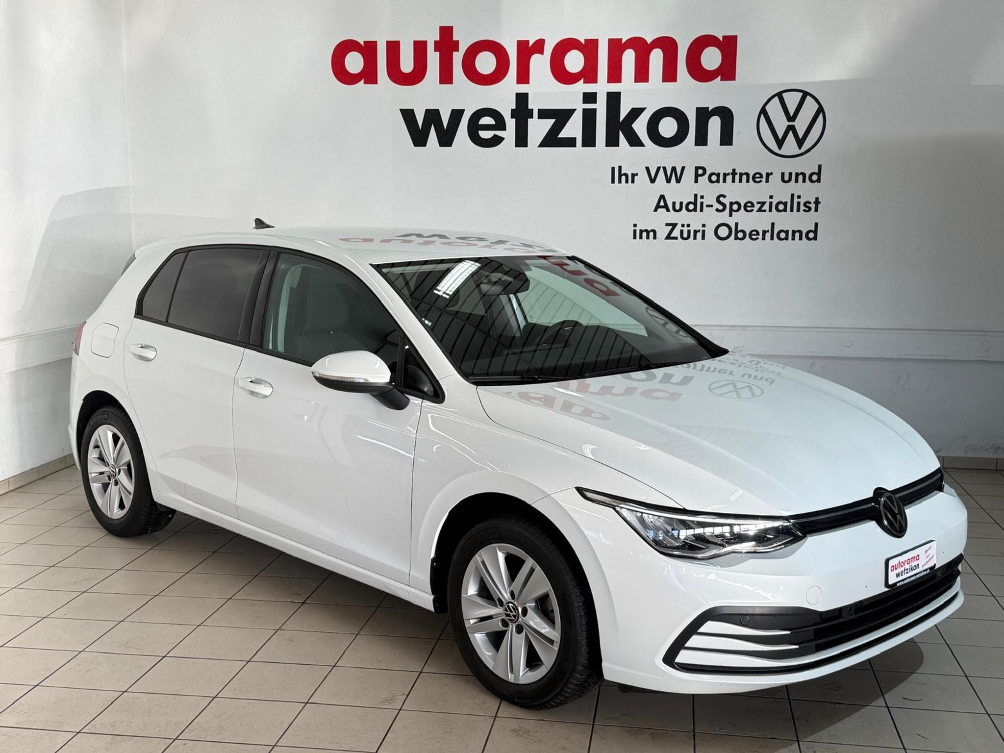 listing desktop thumbnail image 0