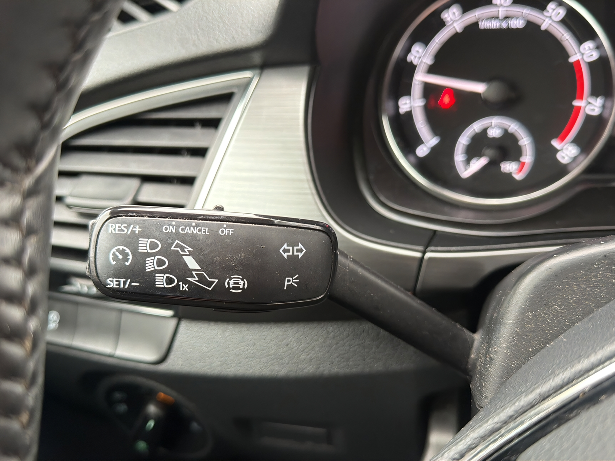 listing desktop thumbnail image 19