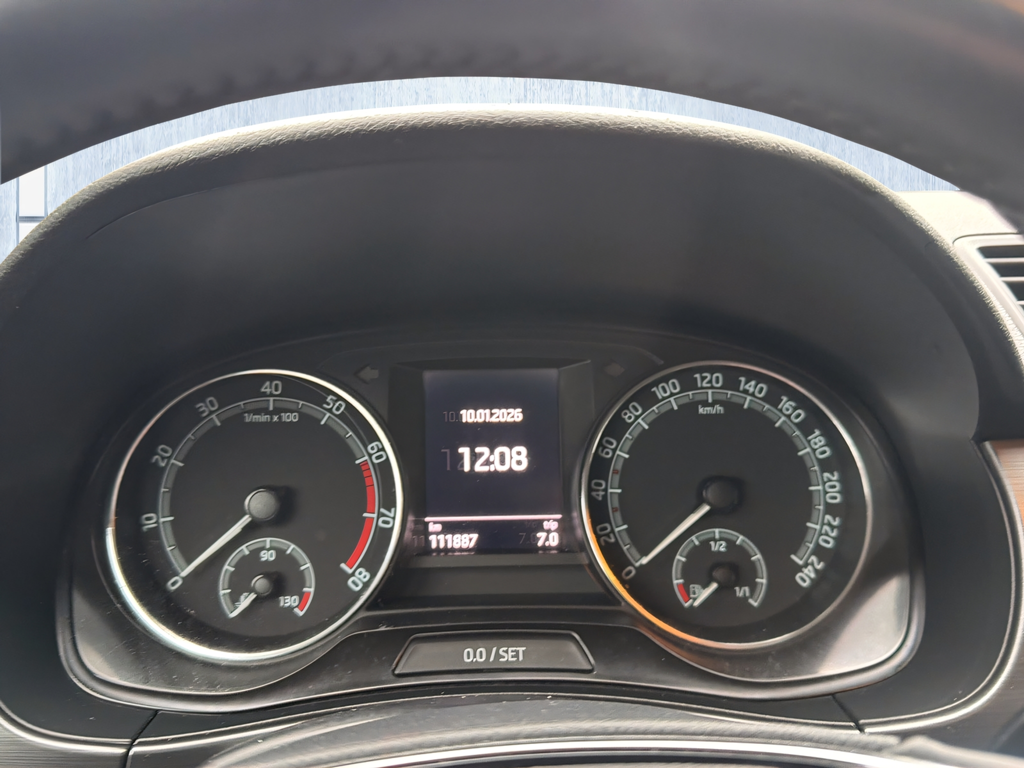 listing desktop thumbnail image 13