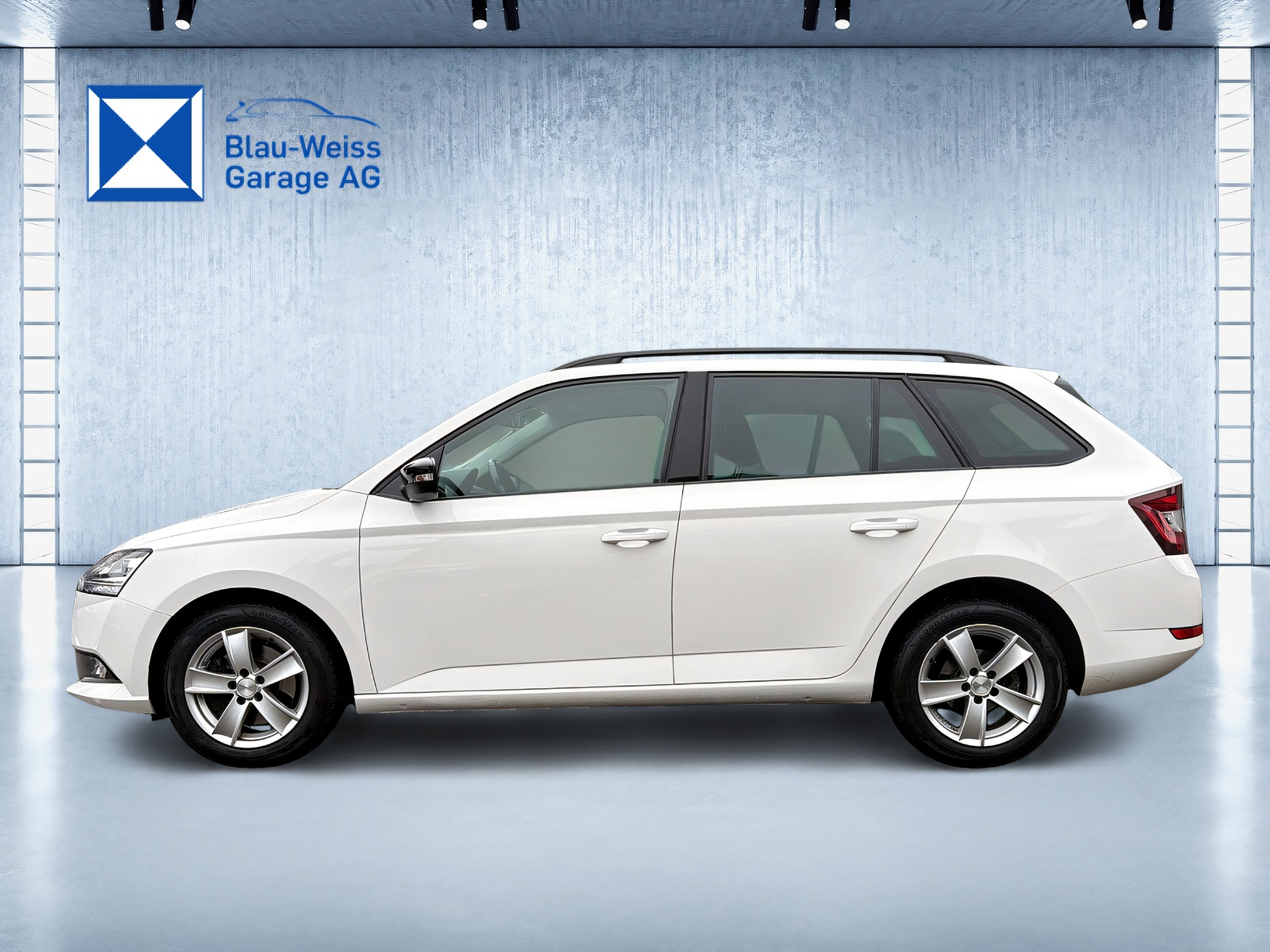 listing desktop thumbnail image 7