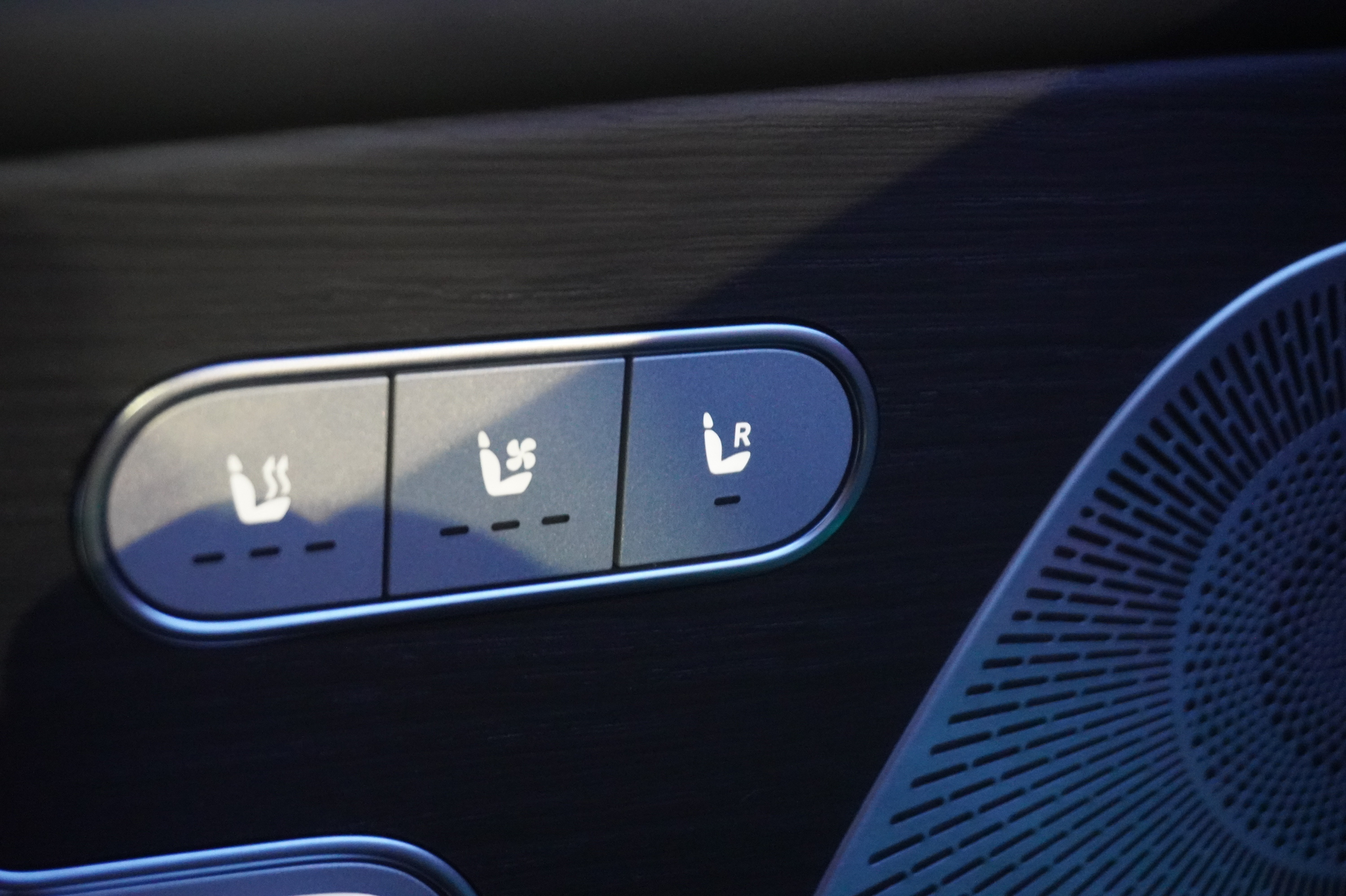 listing desktop thumbnail image 20