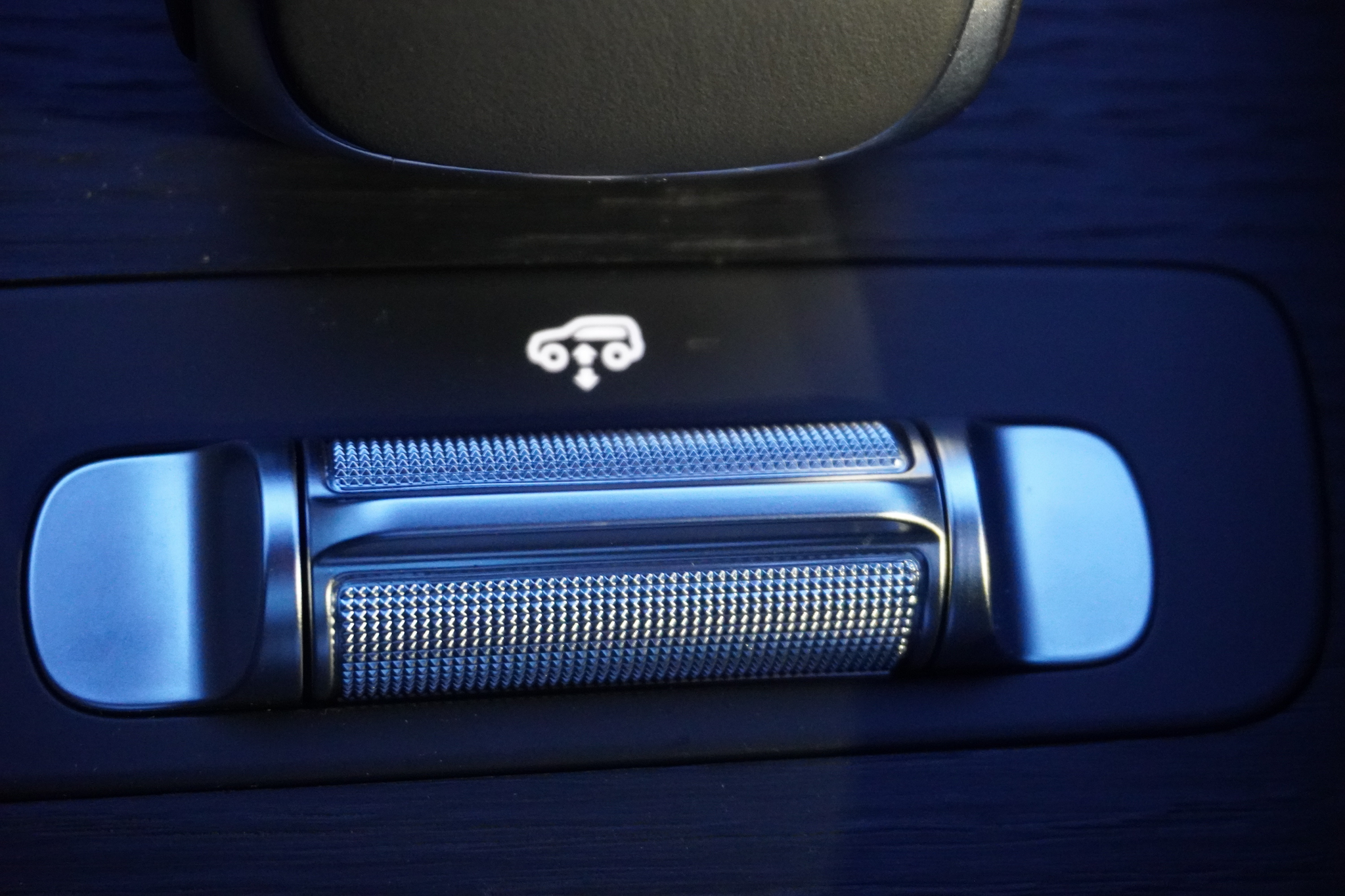 listing desktop thumbnail image 18