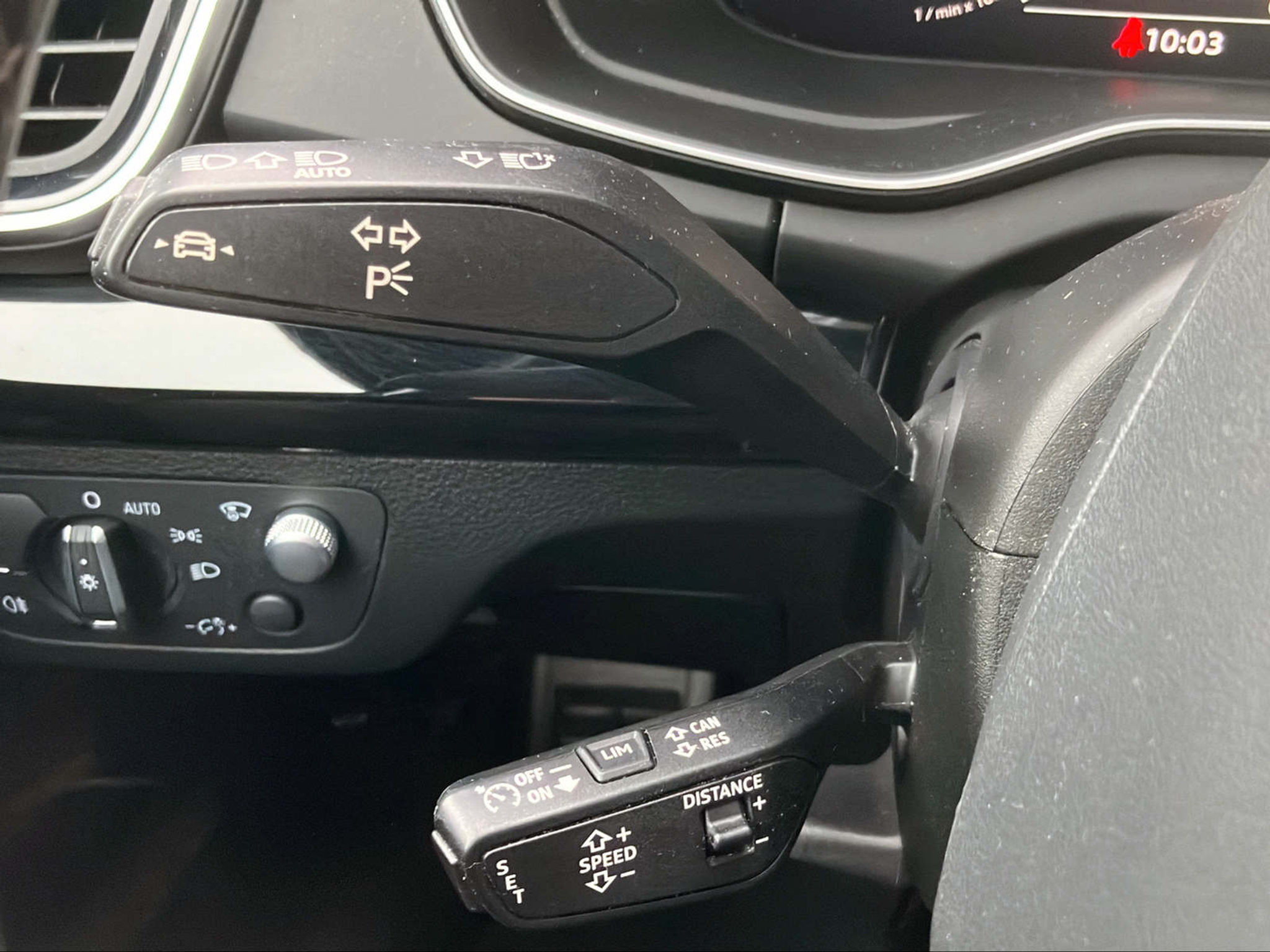 listing desktop thumbnail image 17