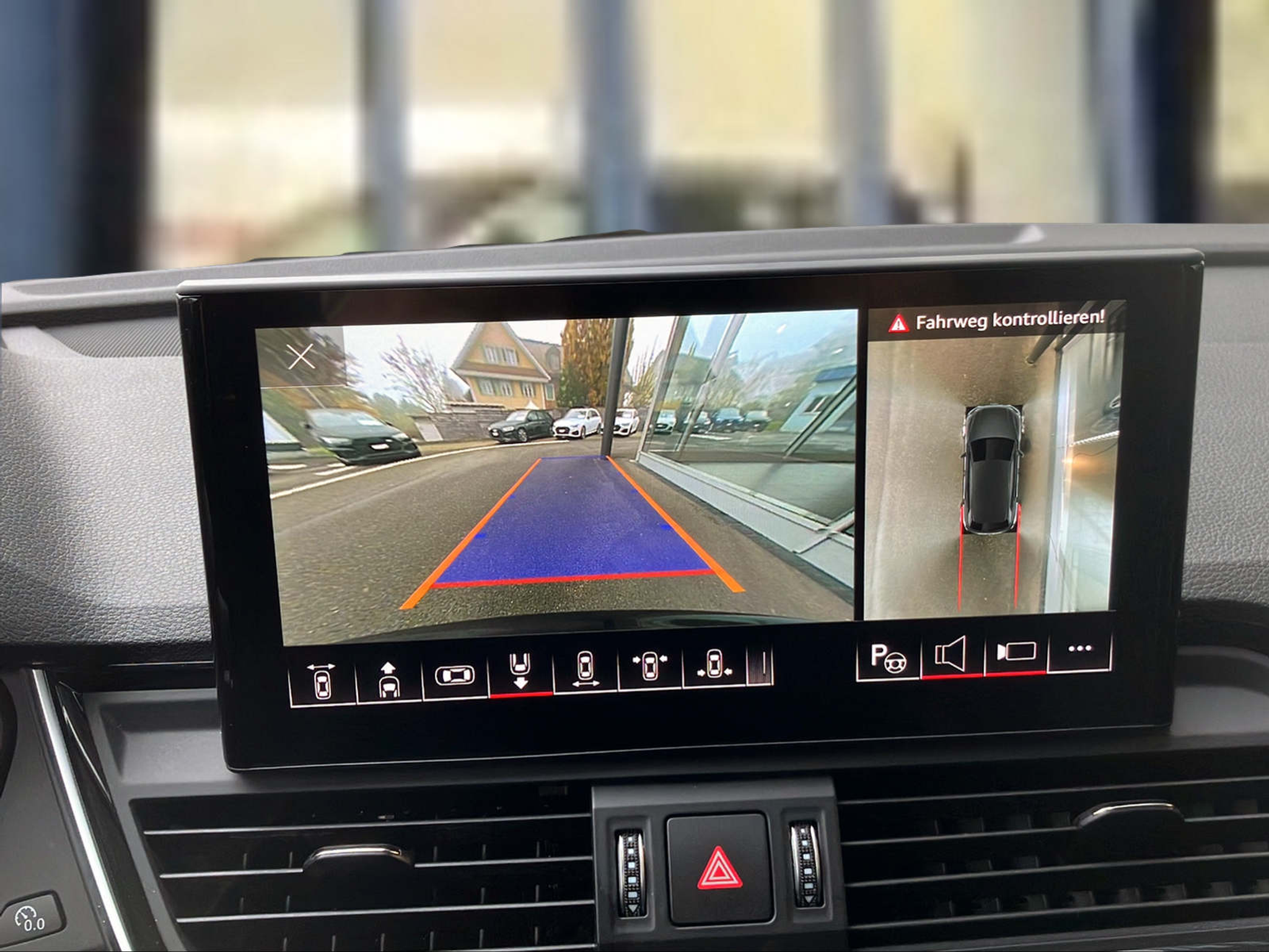 listing desktop thumbnail image 13