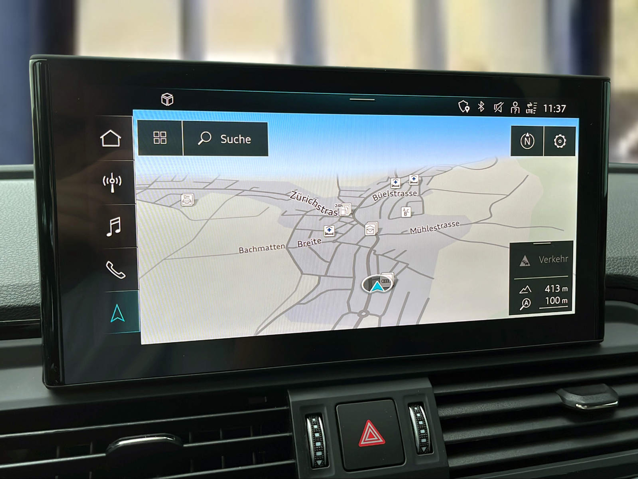 listing desktop thumbnail image 12