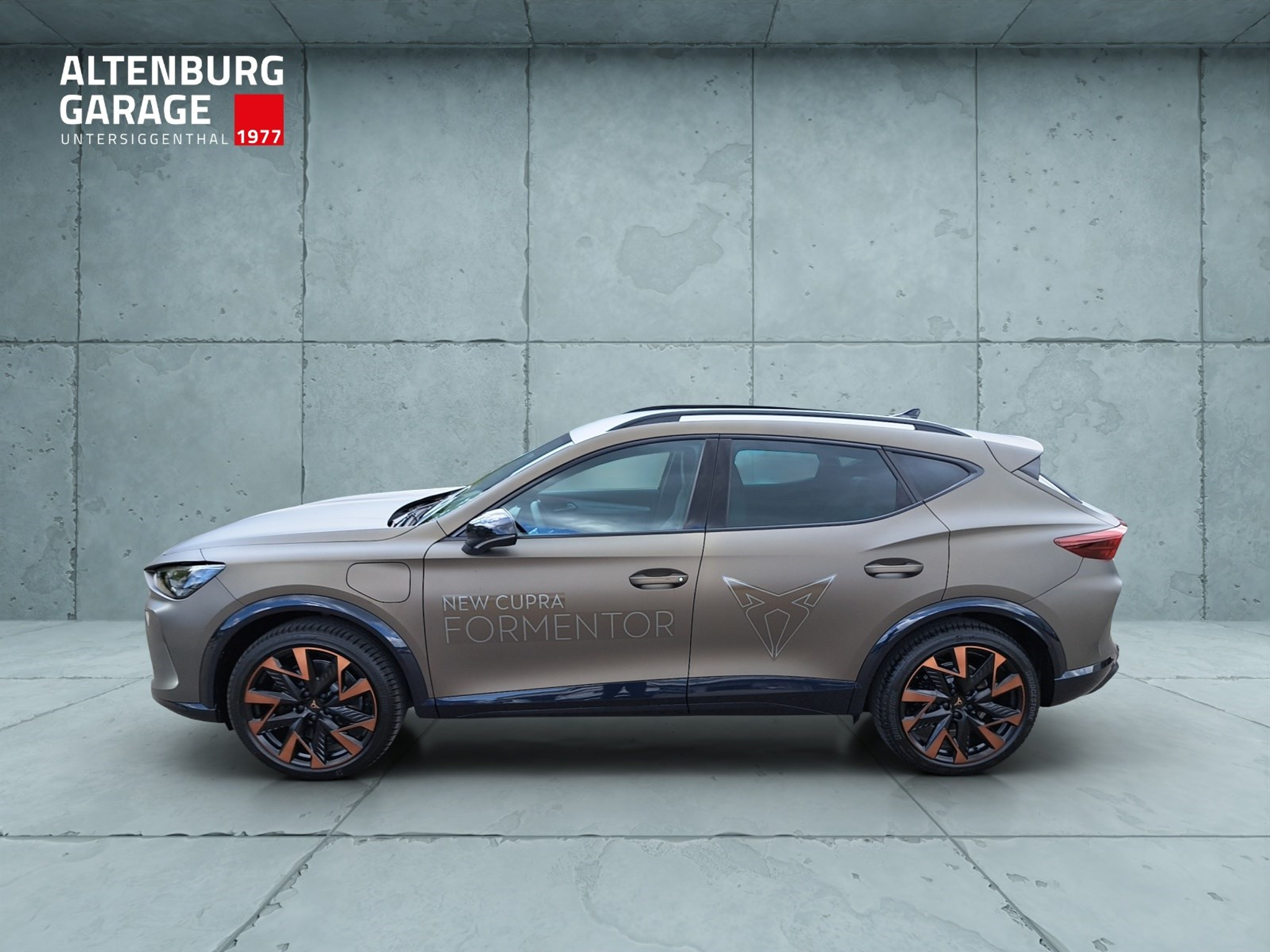 listing desktop thumbnail image 1