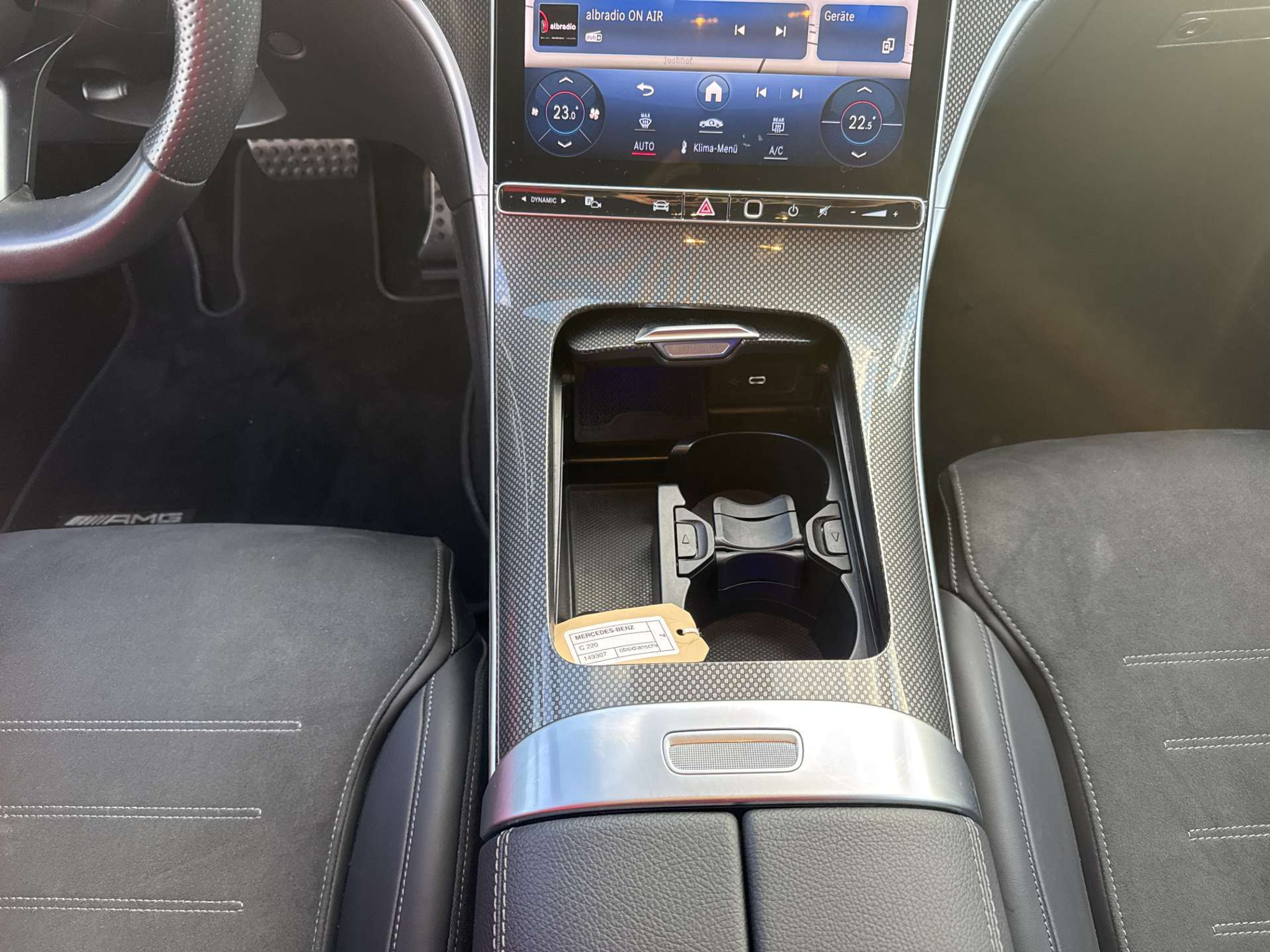 listing desktop thumbnail image 11