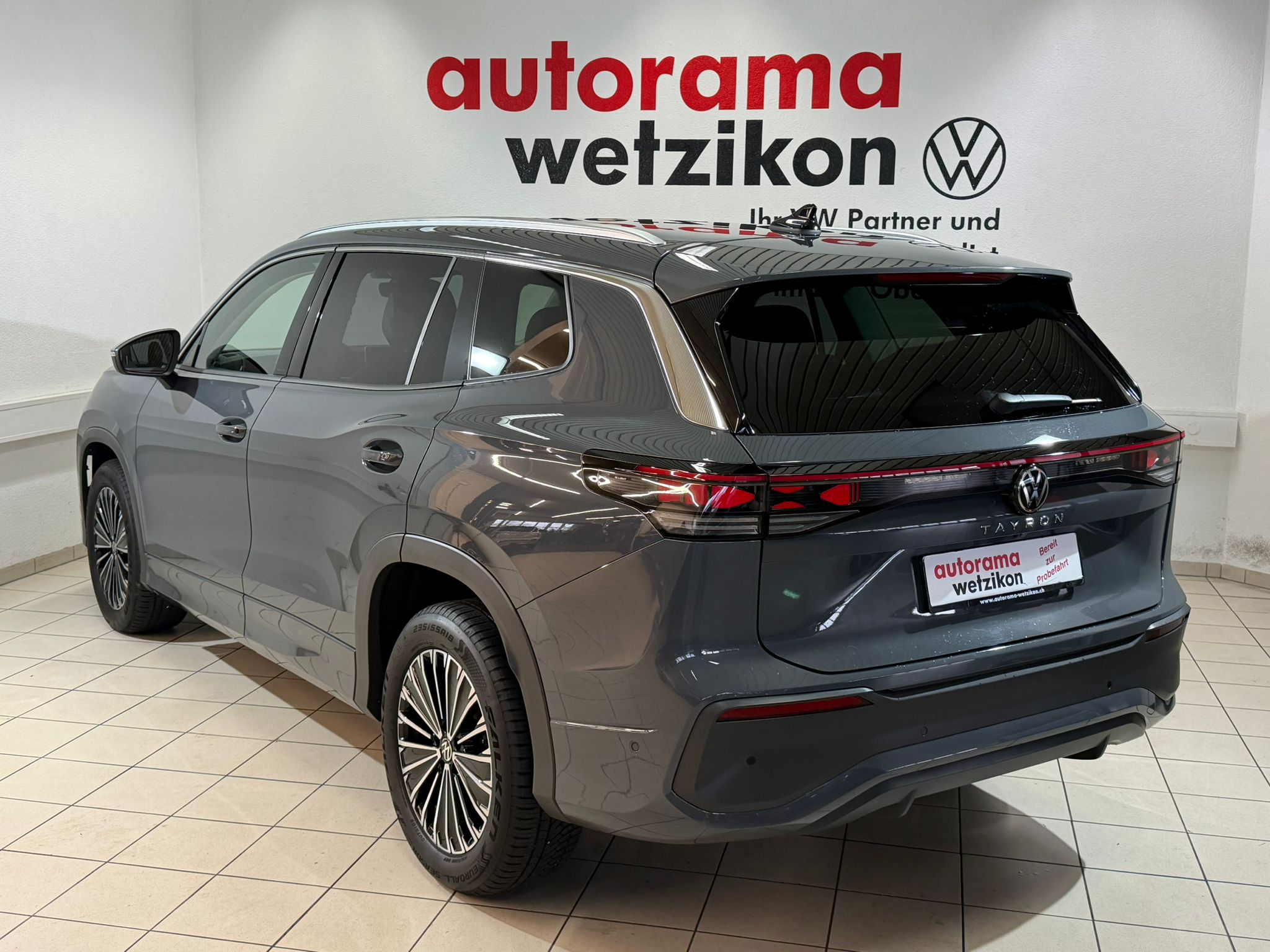 listing desktop thumbnail image 2