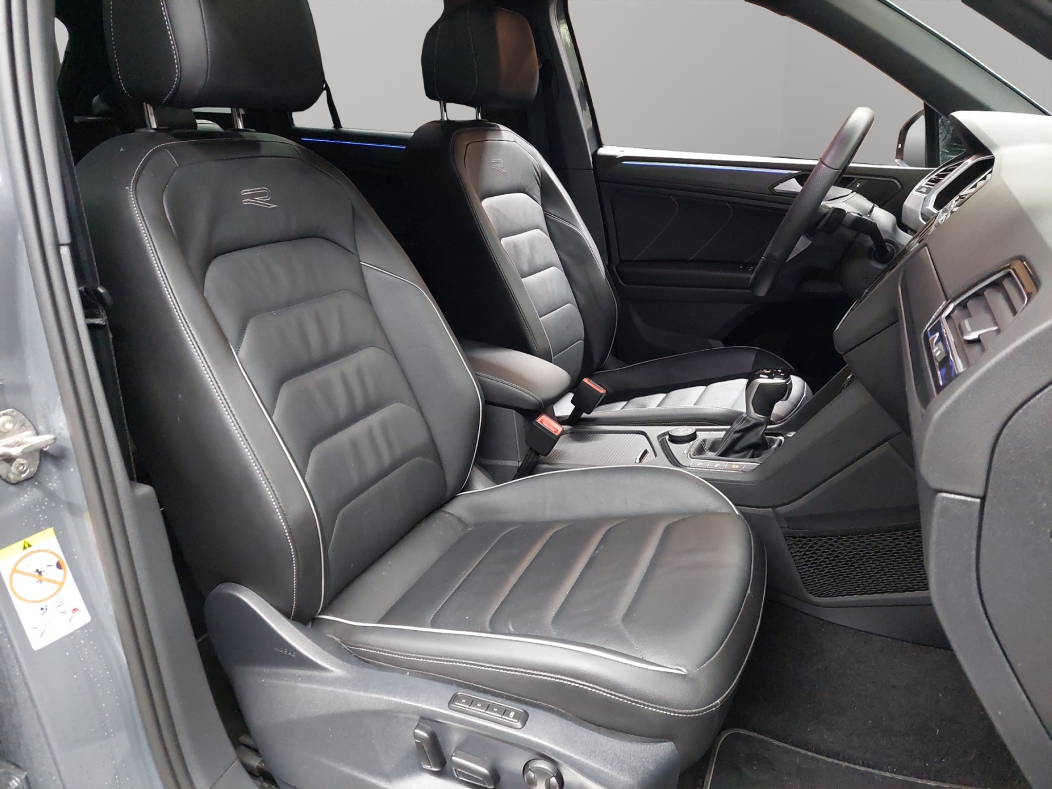 listing desktop thumbnail image 8