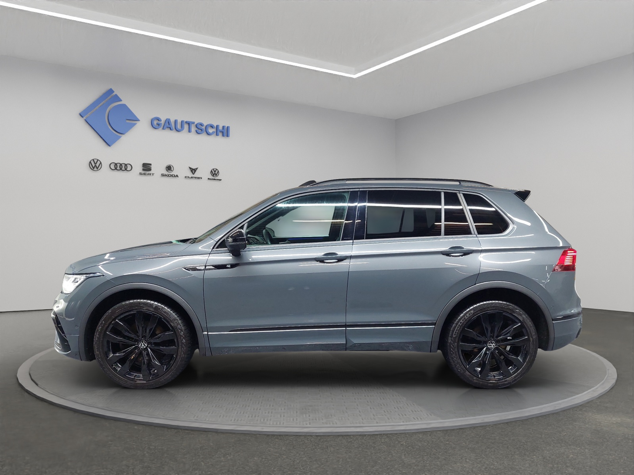 listing desktop thumbnail image 1