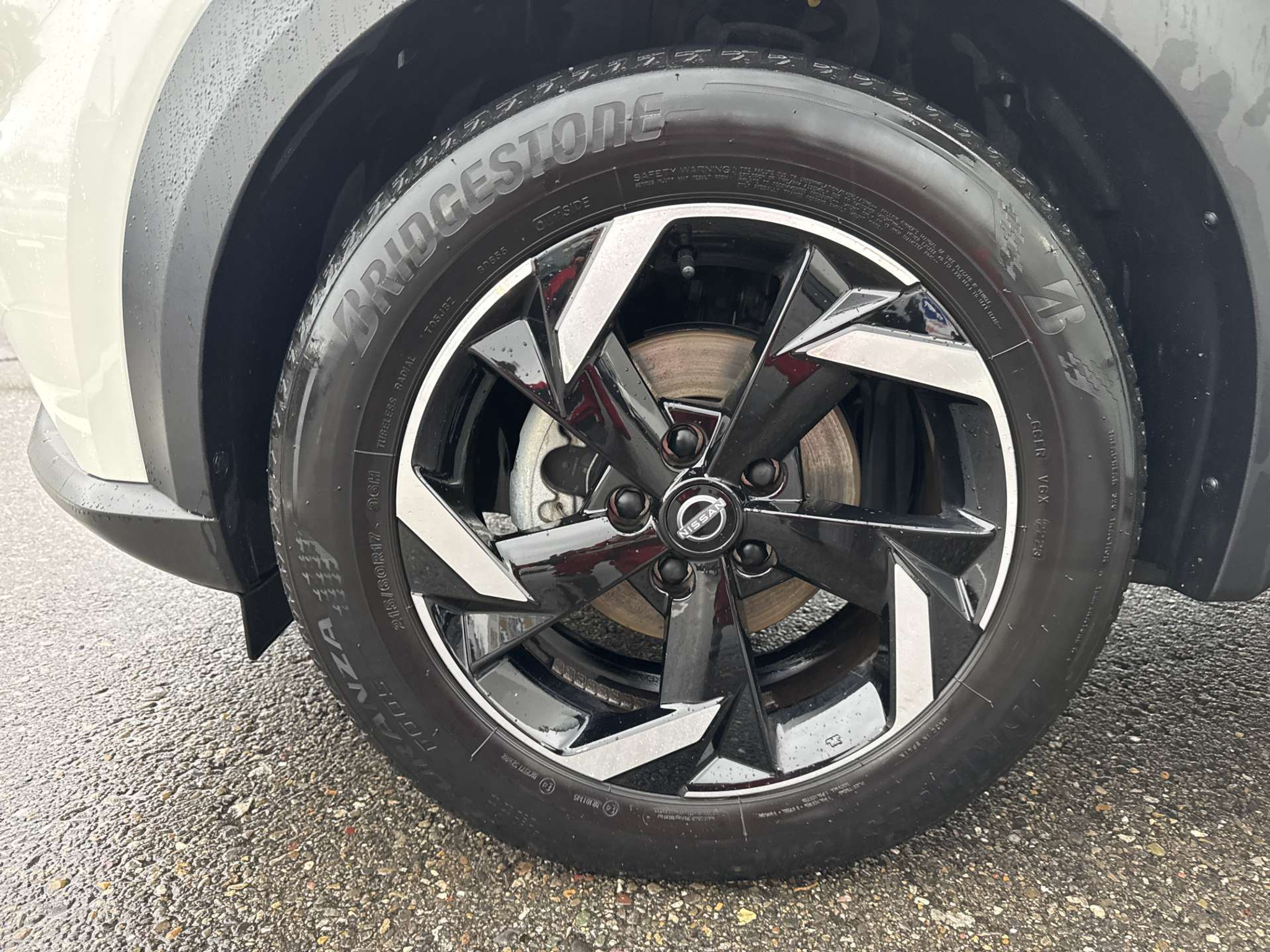 listing desktop thumbnail image 8