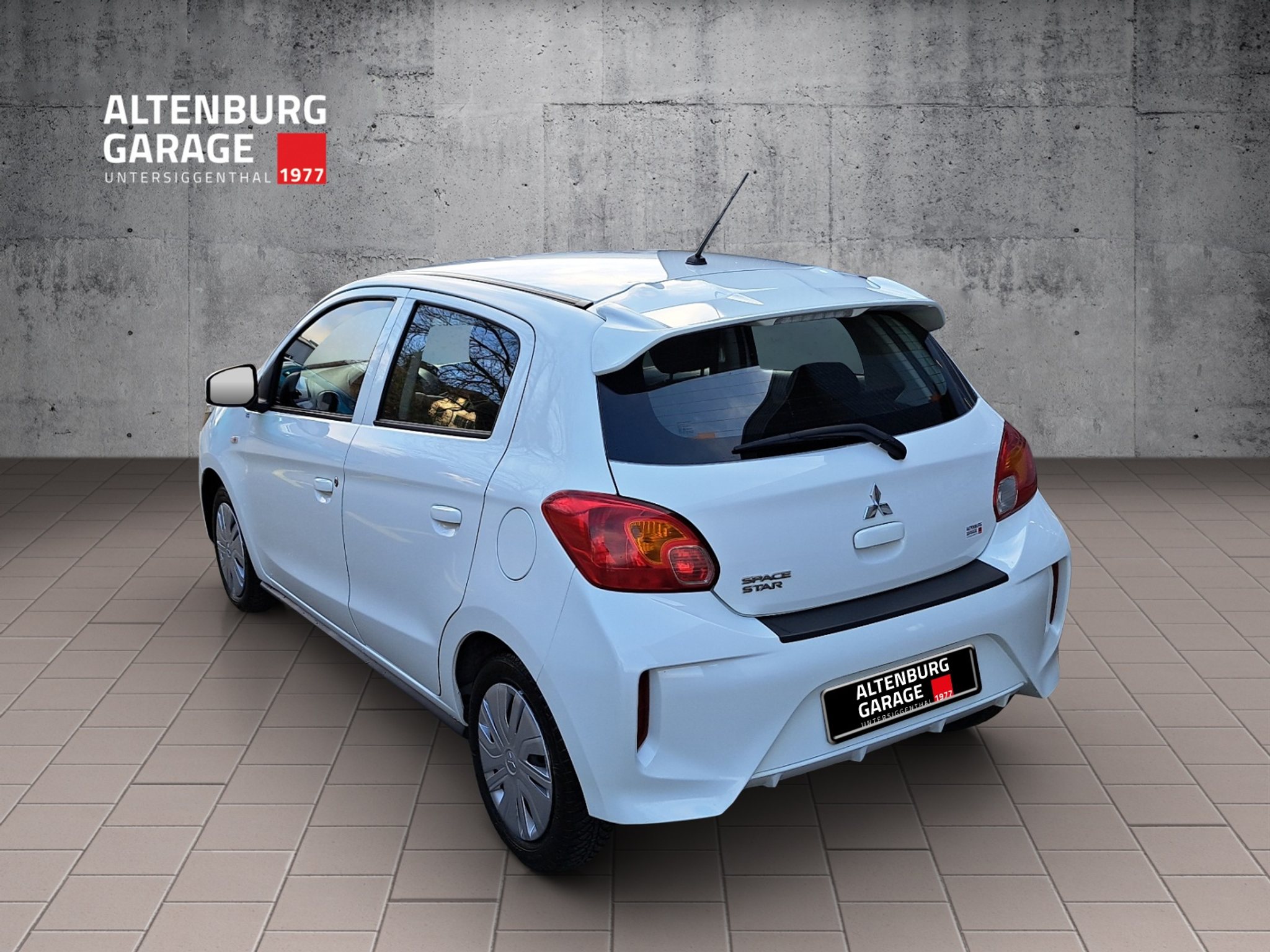 listing desktop thumbnail image 2