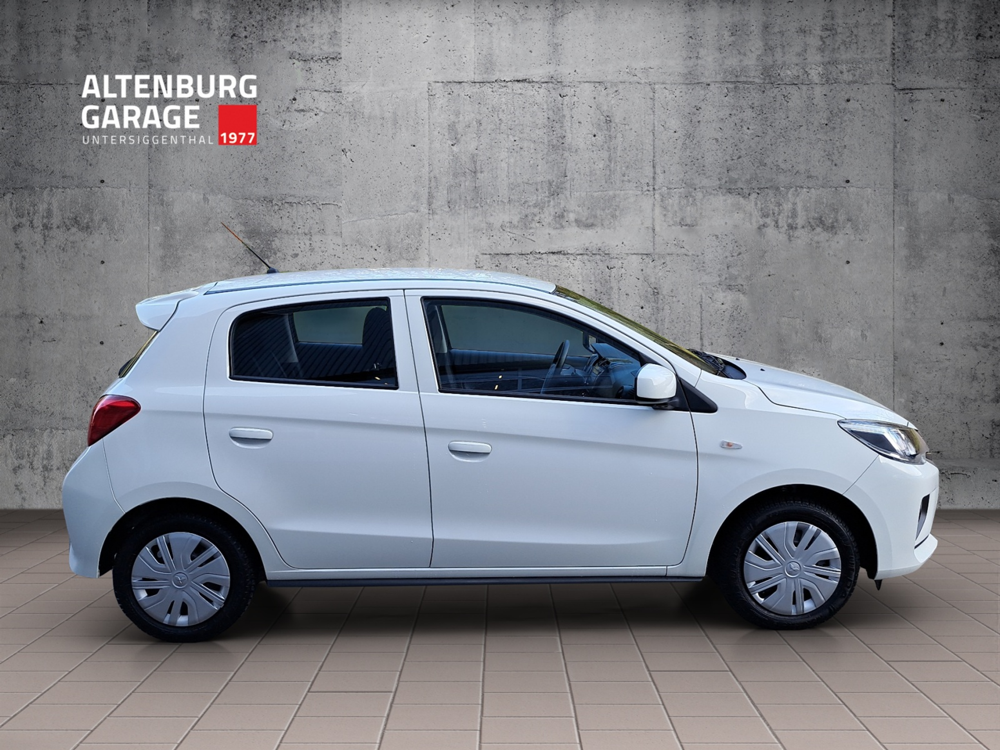 listing desktop thumbnail image 5