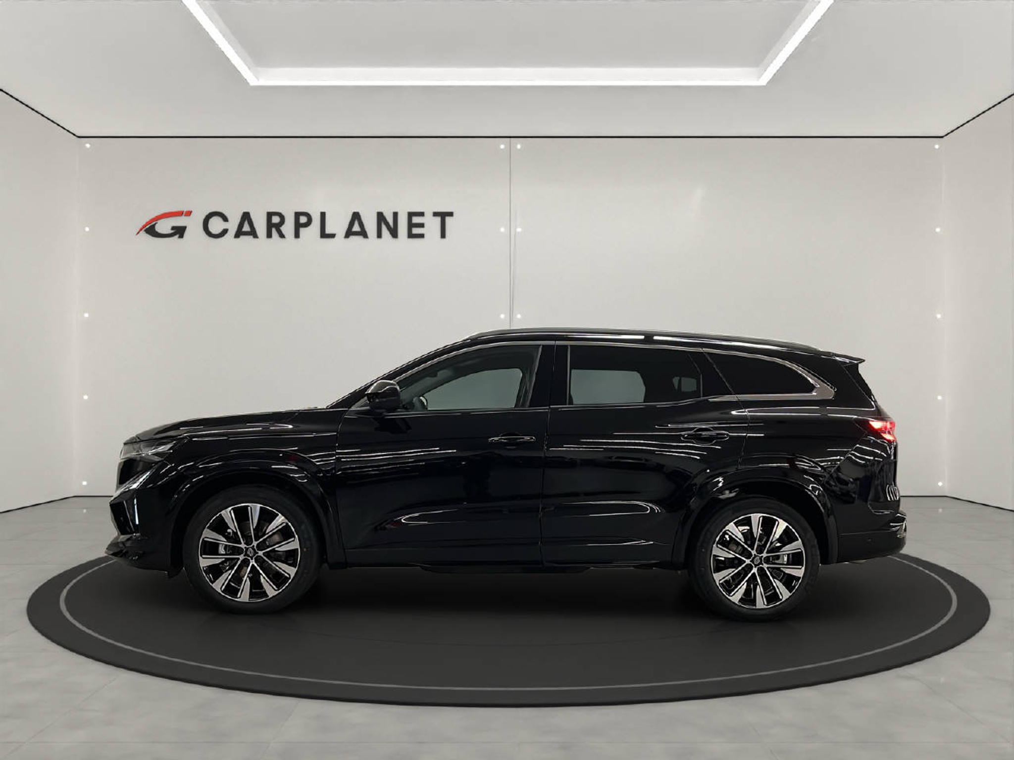 listing desktop thumbnail image 1