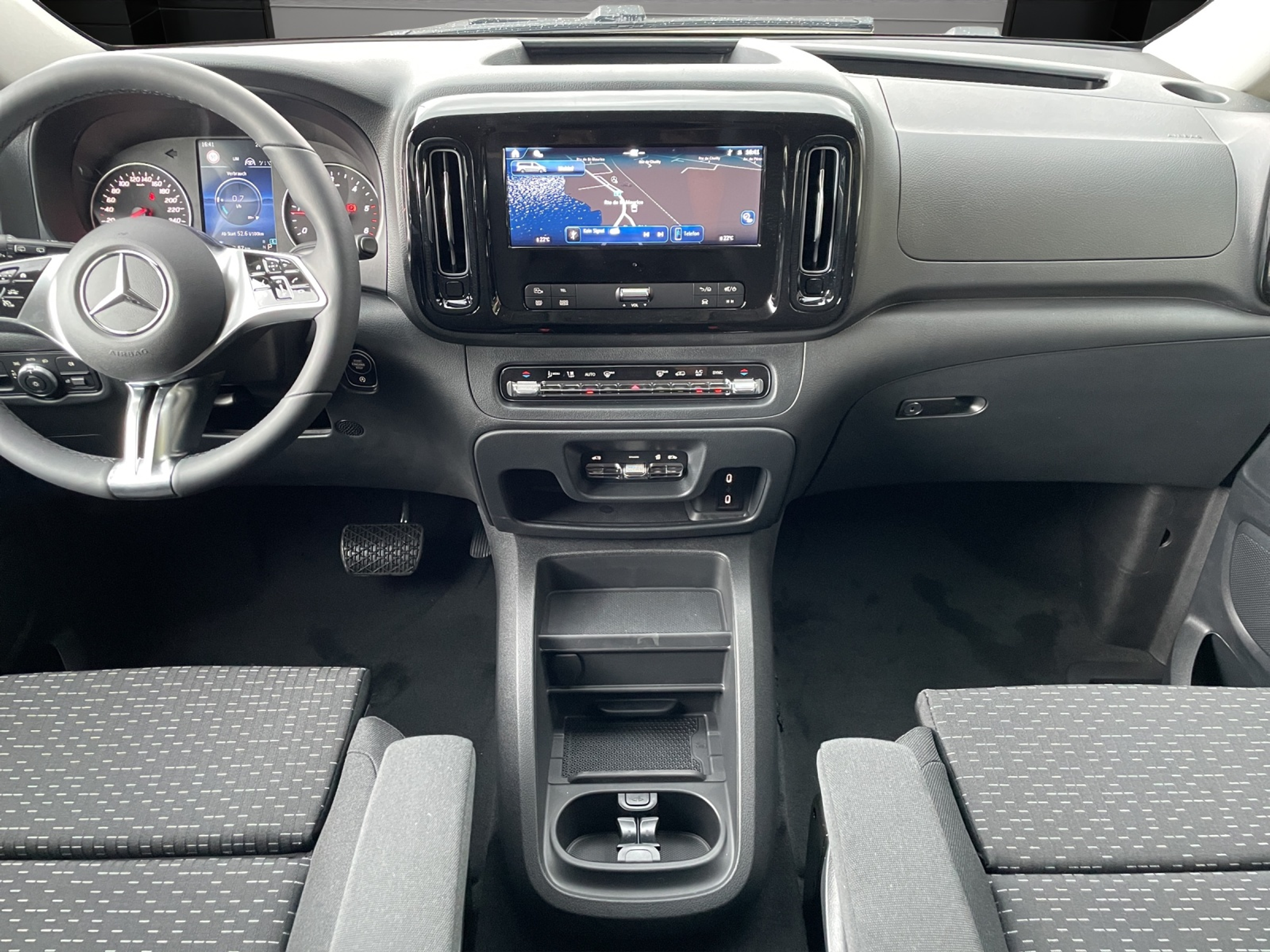 listing desktop thumbnail image 14