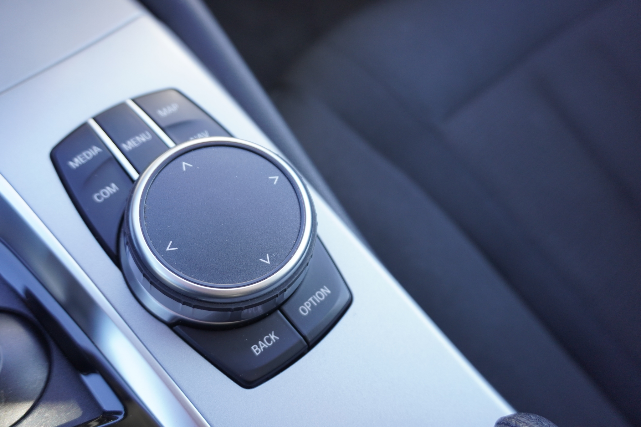 listing desktop thumbnail image 21