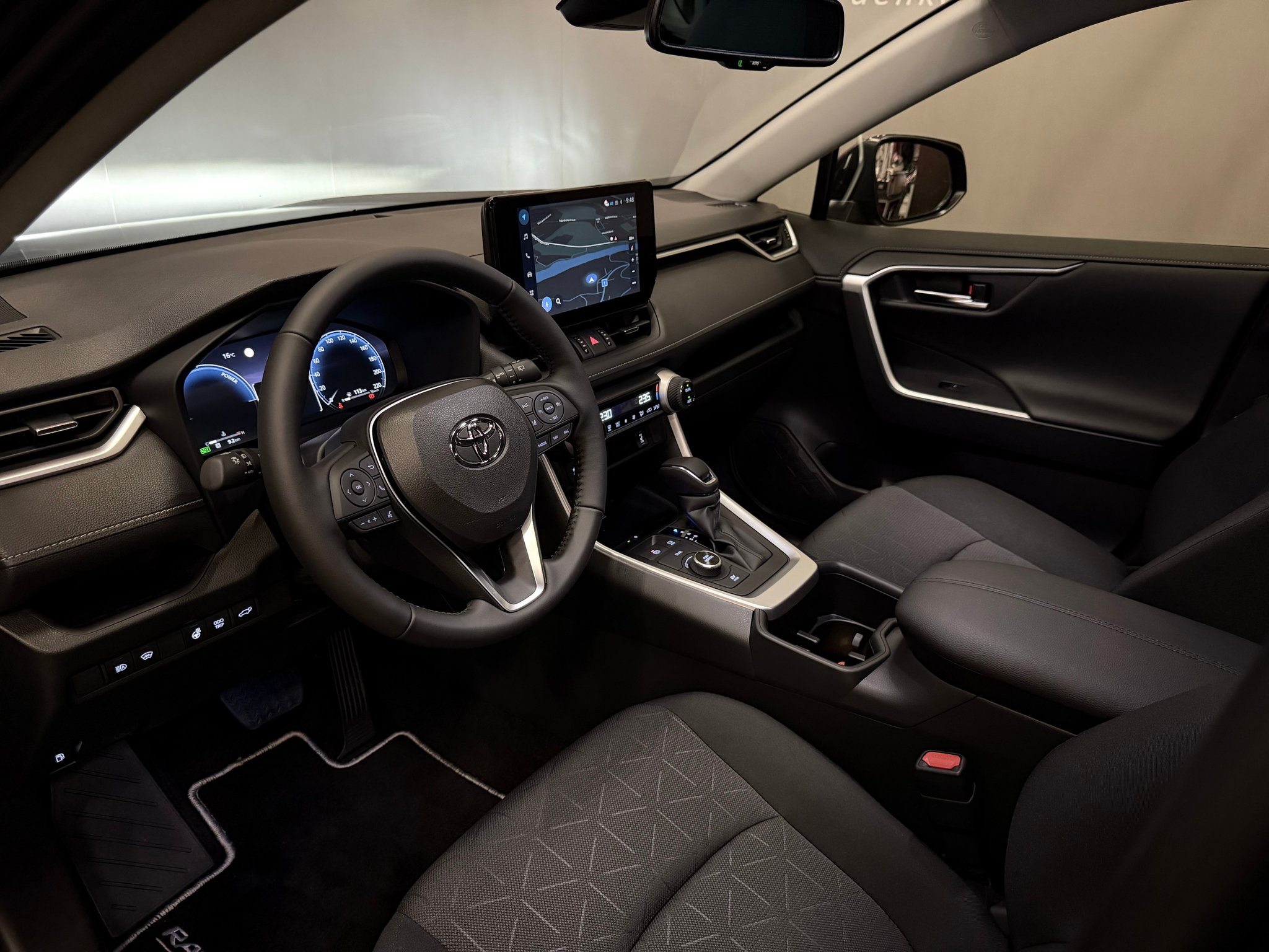 listing desktop thumbnail image 13