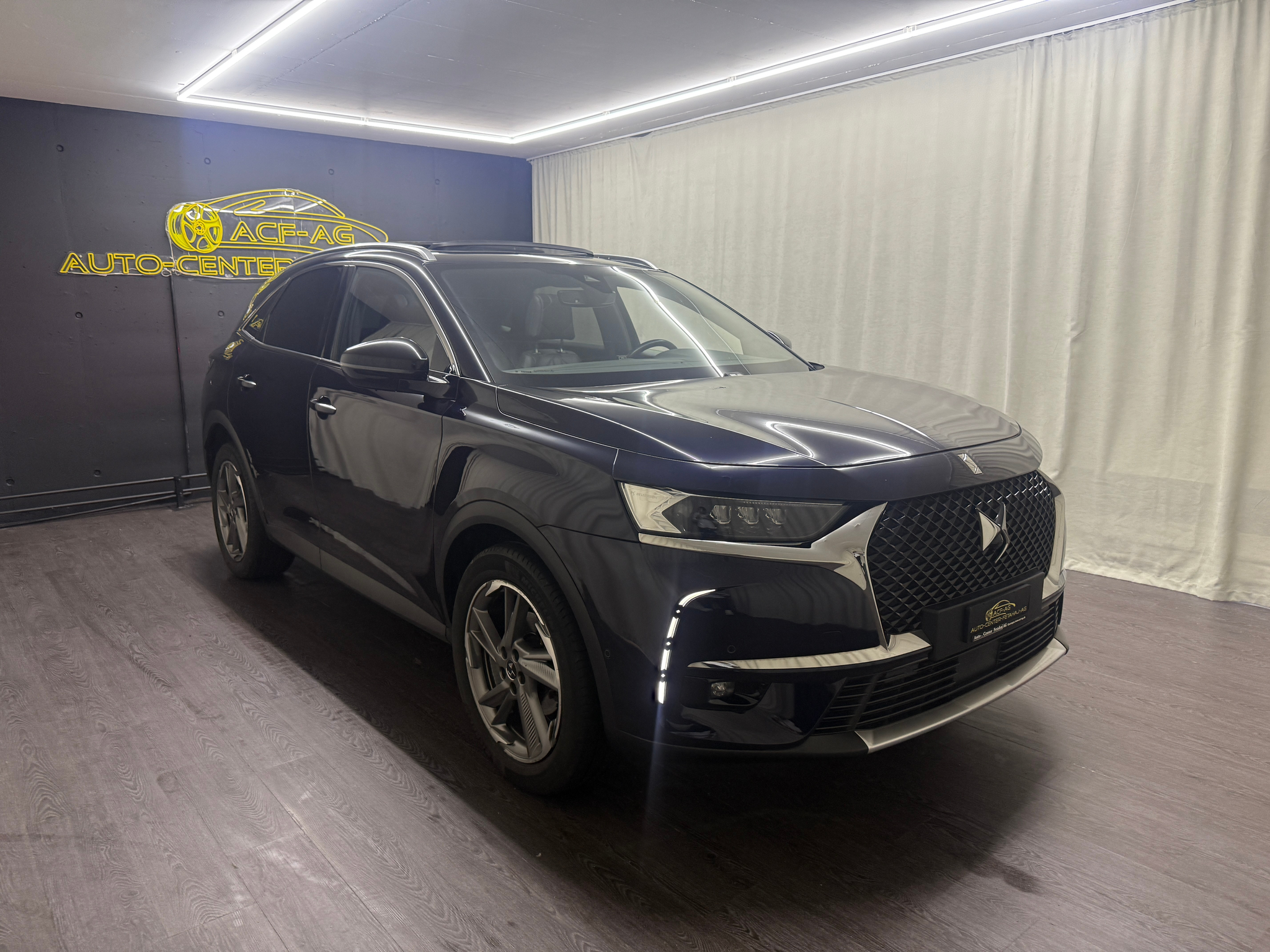 listing desktop thumbnail image 2