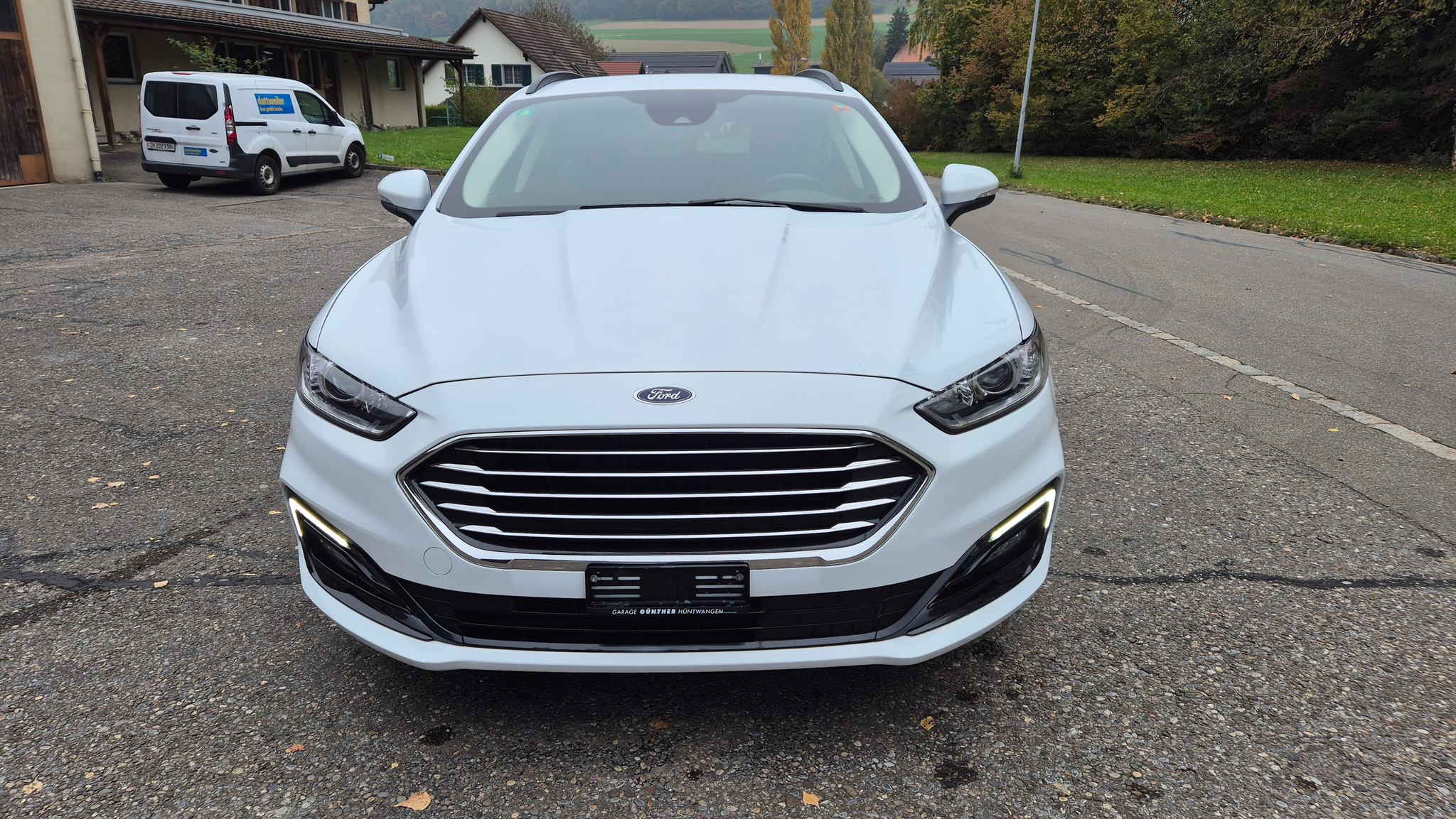 listing desktop thumbnail image 1