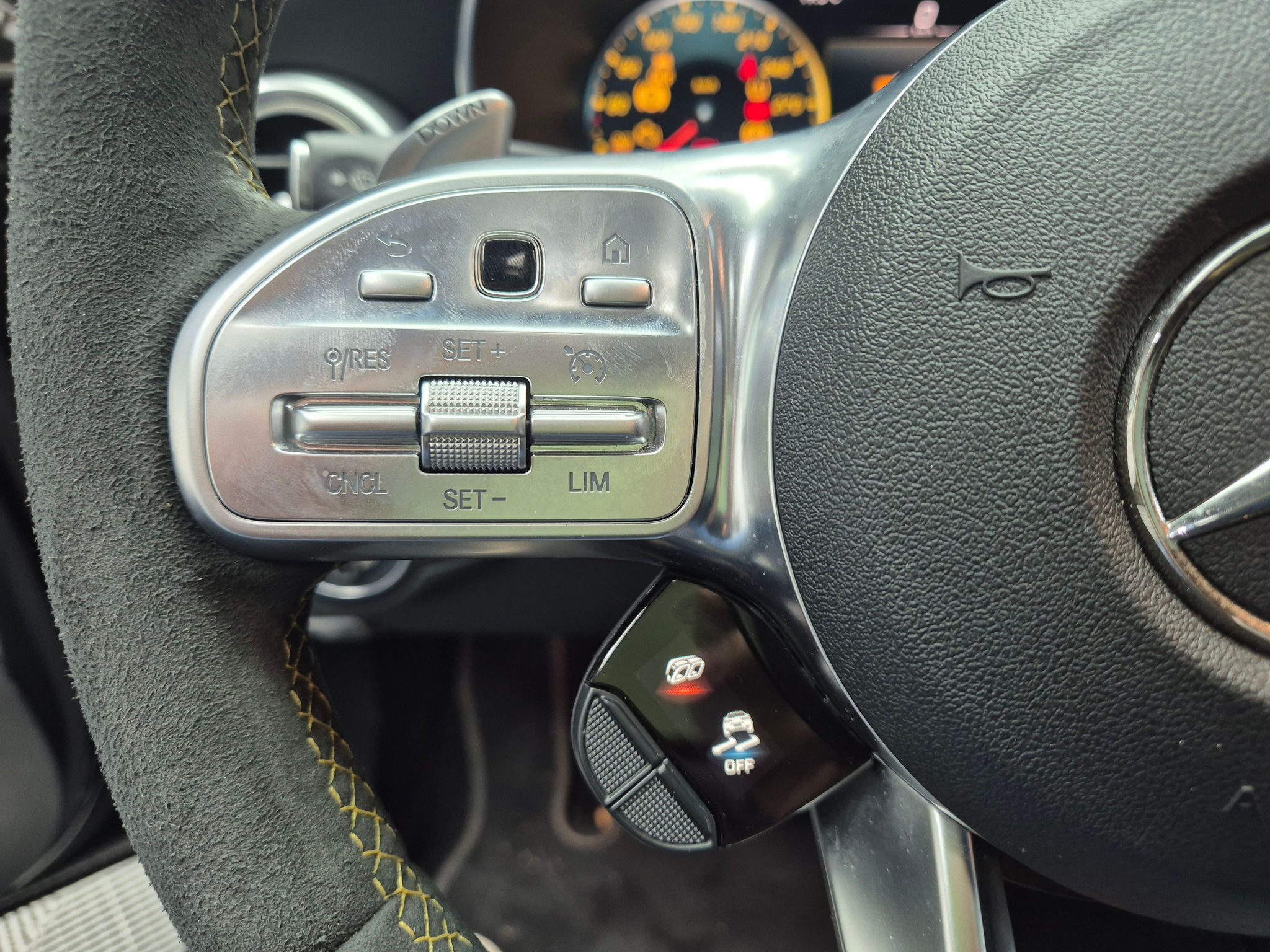 listing desktop thumbnail image 18