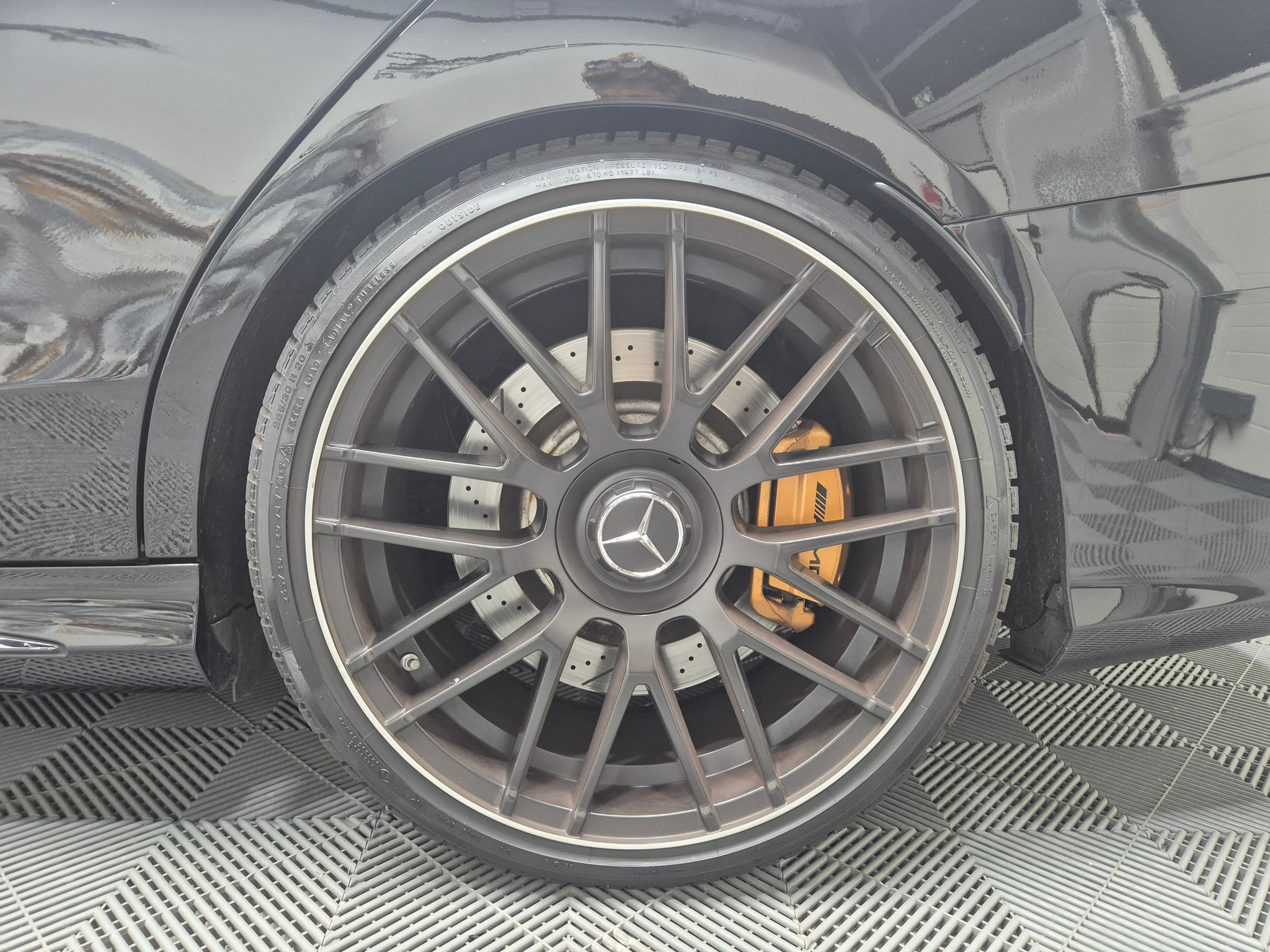 listing desktop thumbnail image 30