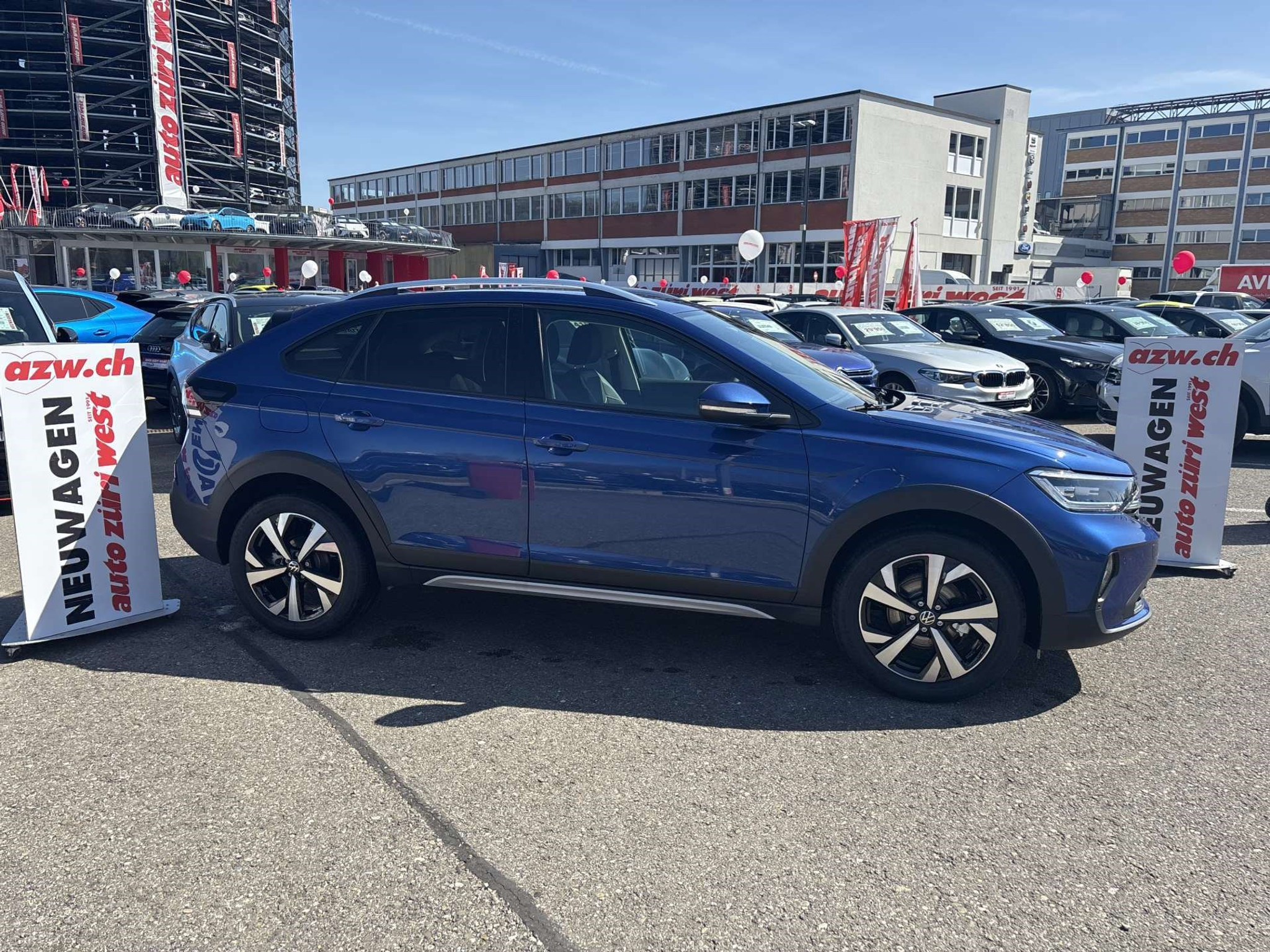 listing desktop thumbnail image 11