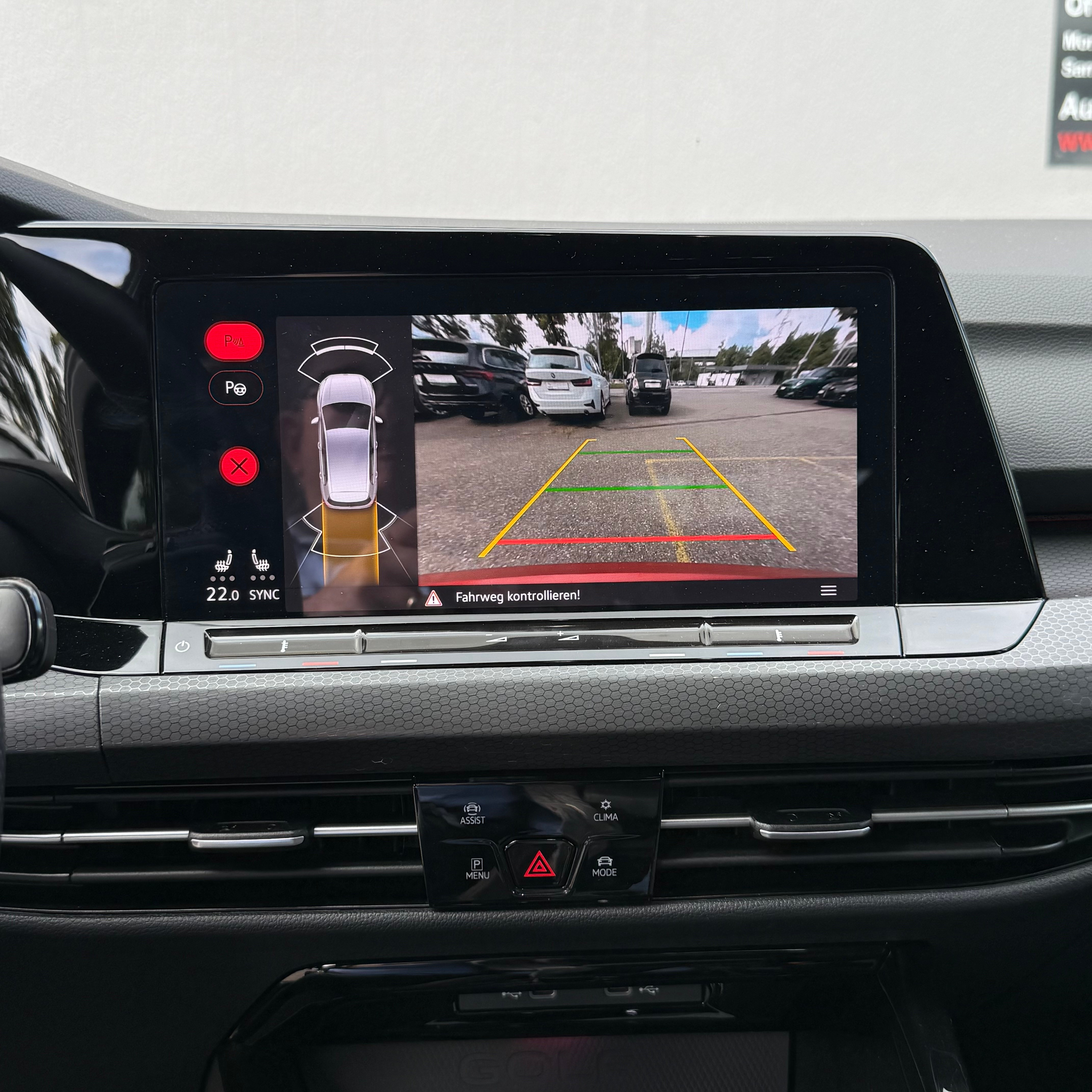 listing desktop thumbnail image 21