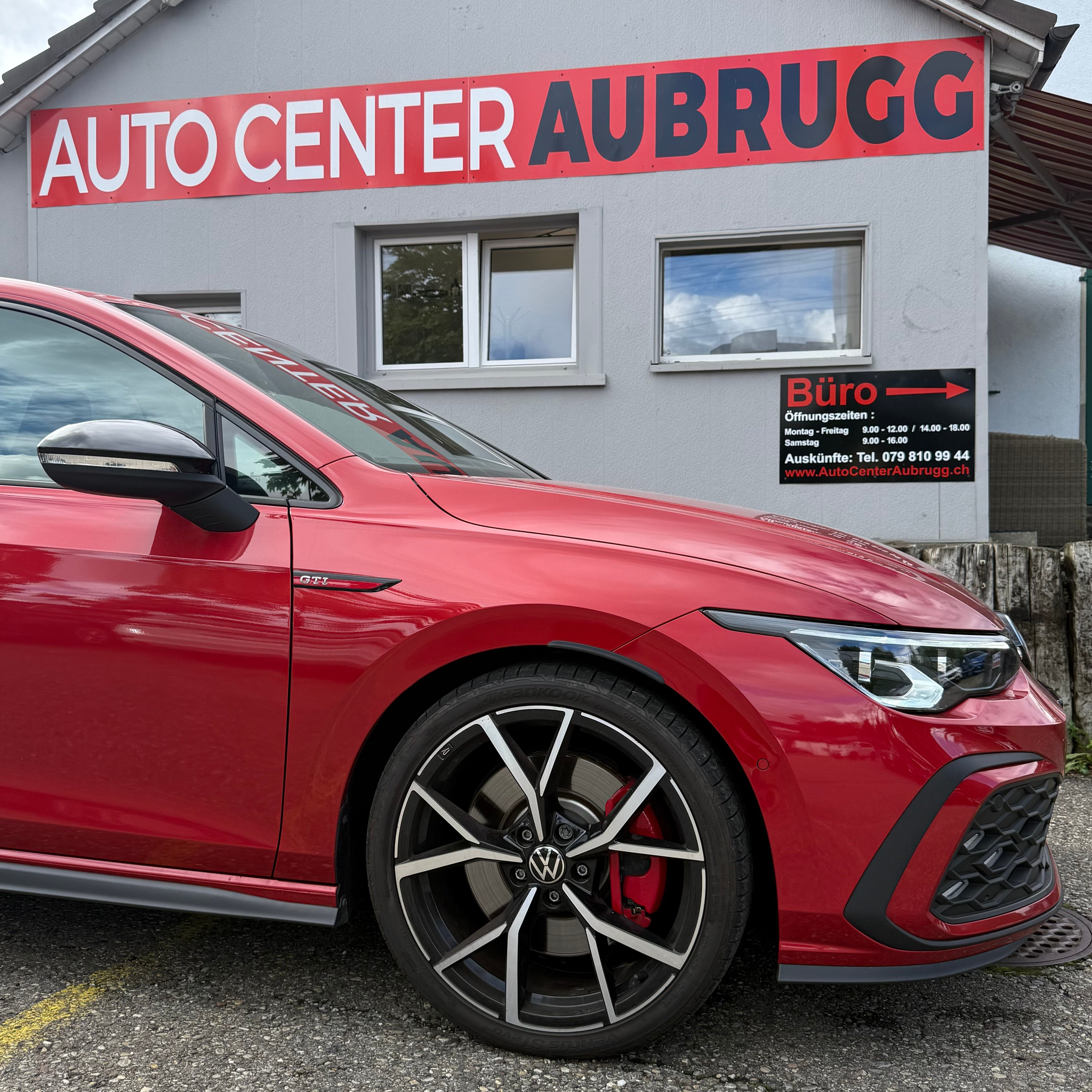 listing desktop thumbnail image 11