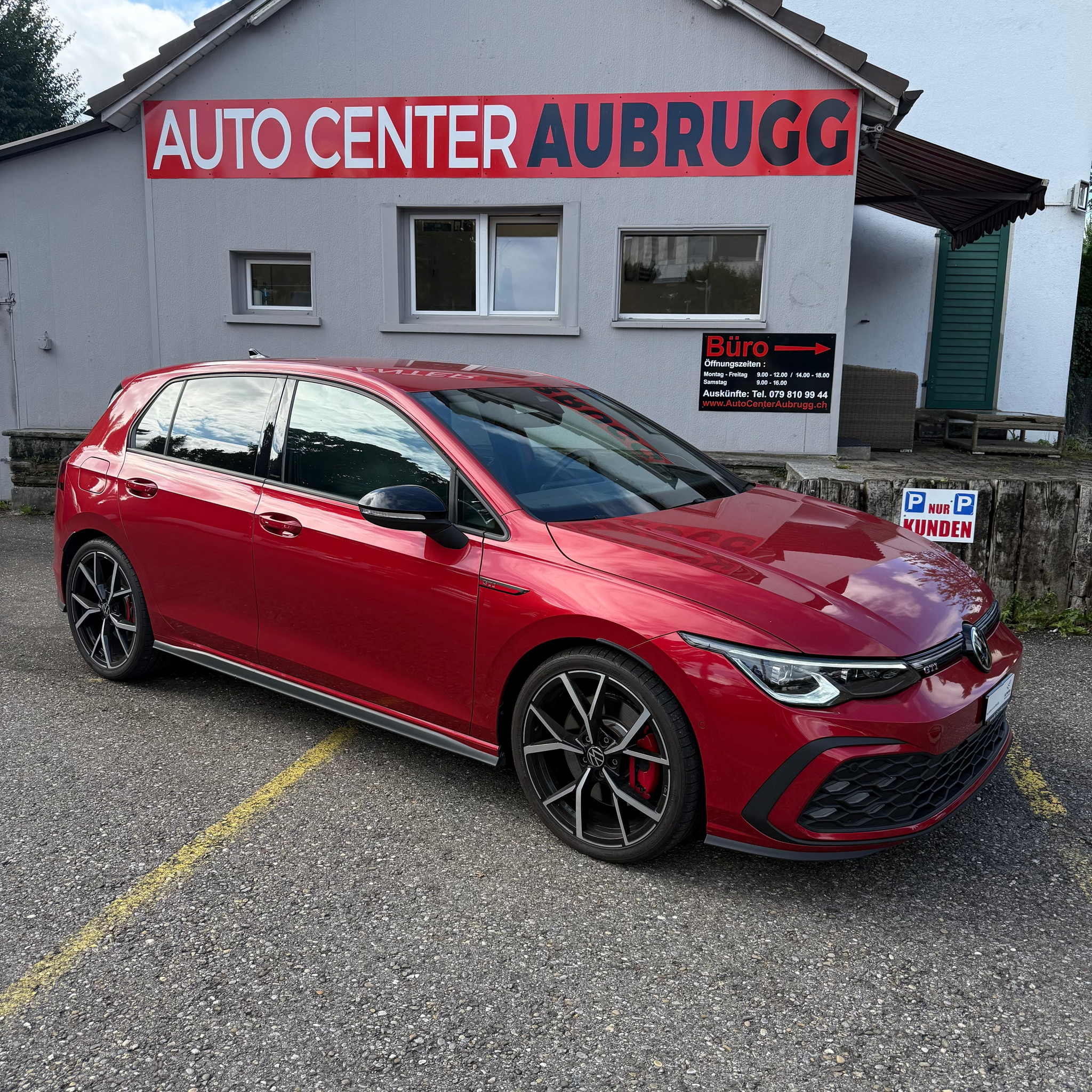 listing desktop thumbnail image 12