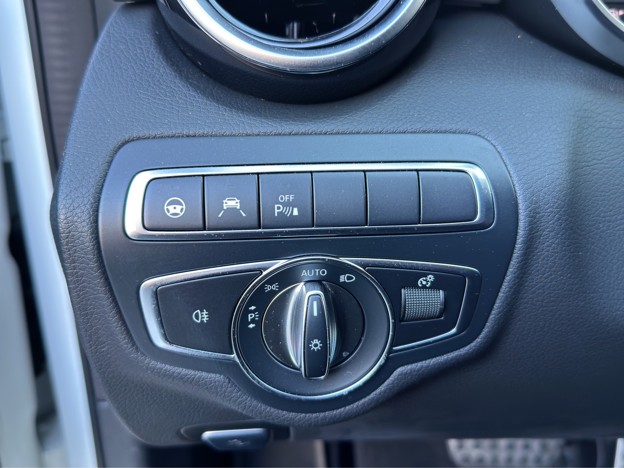 listing desktop thumbnail image 20