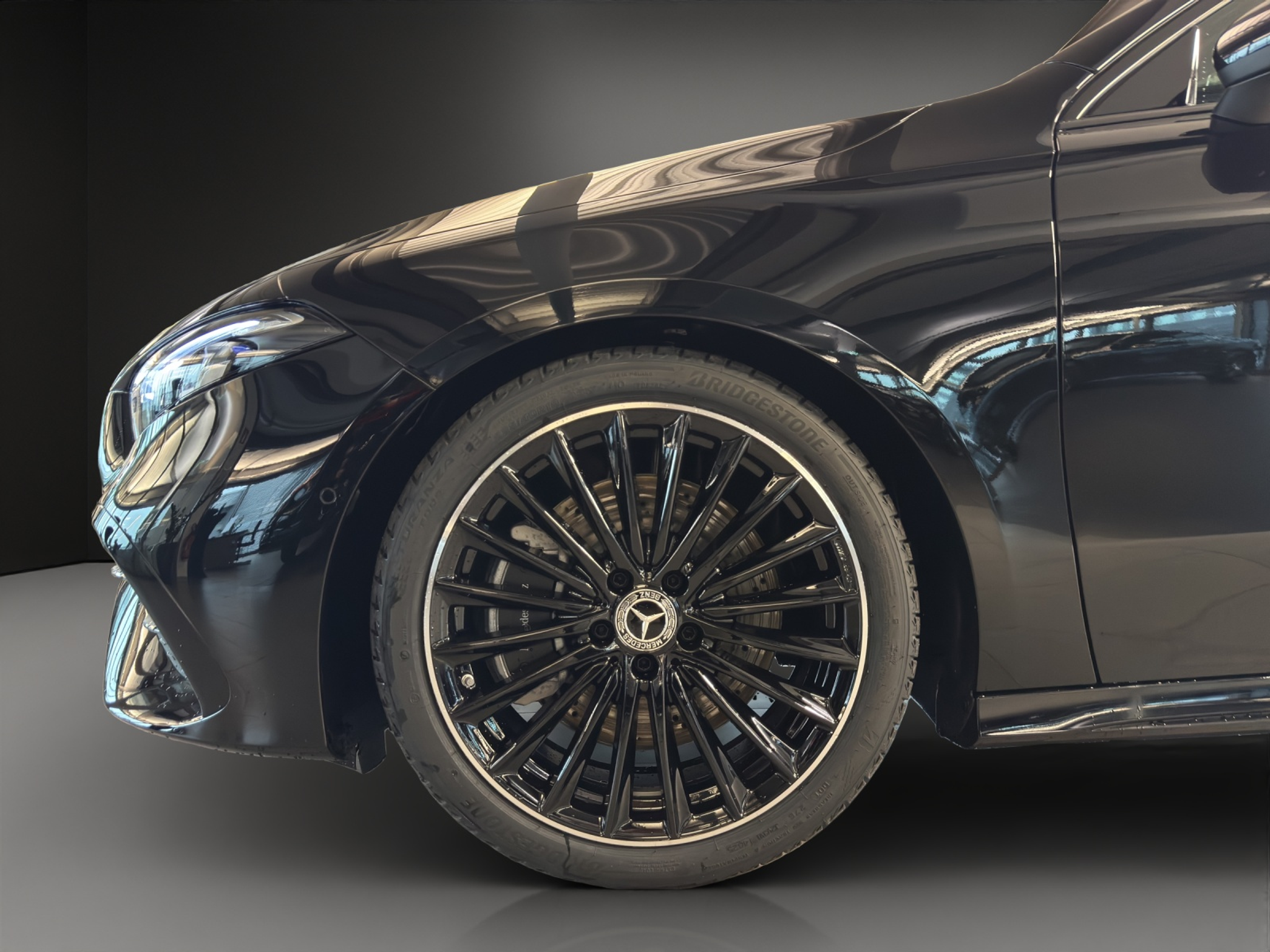 listing desktop thumbnail image 7