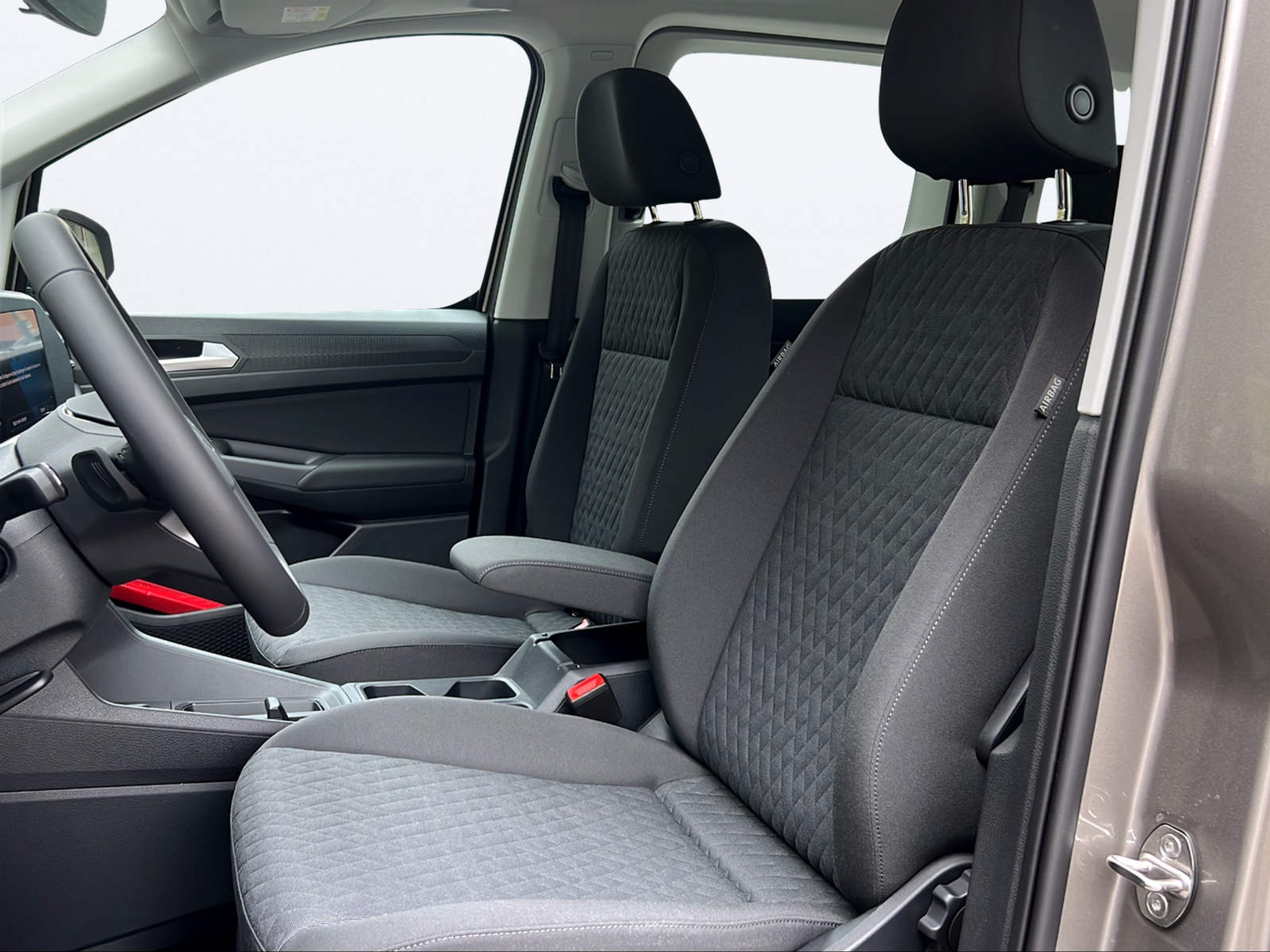 listing desktop thumbnail image 10