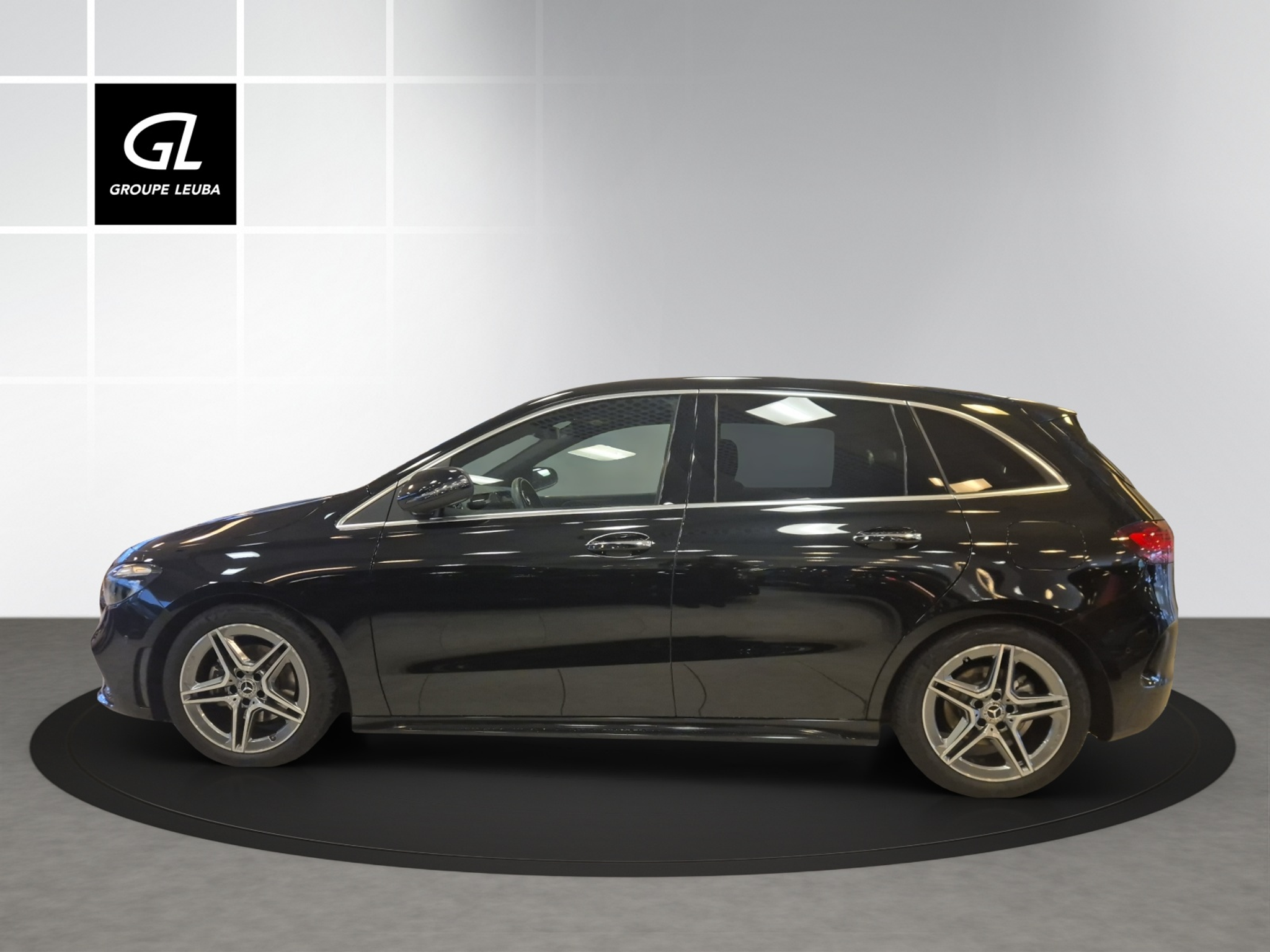 listing desktop thumbnail image 2