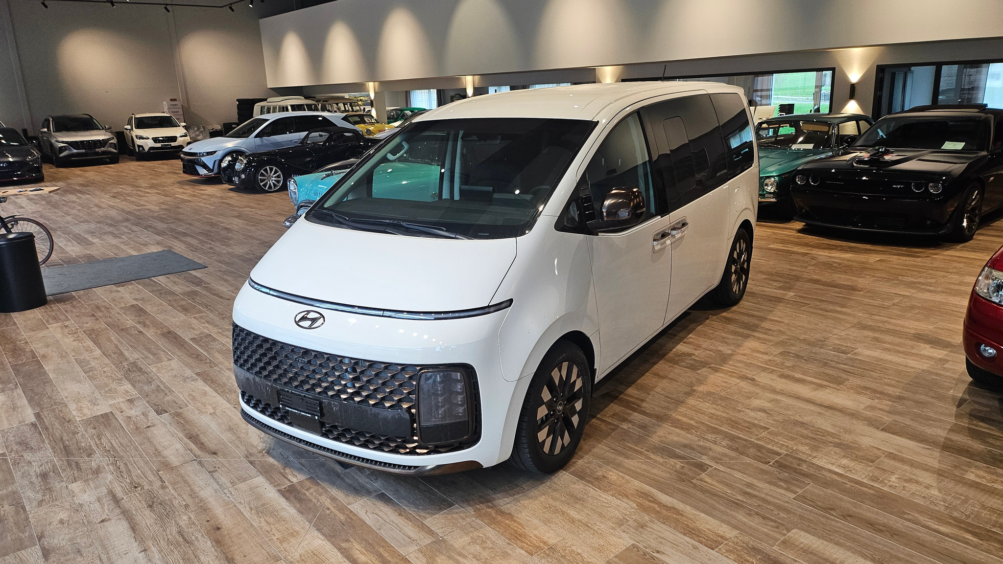 car-image-1