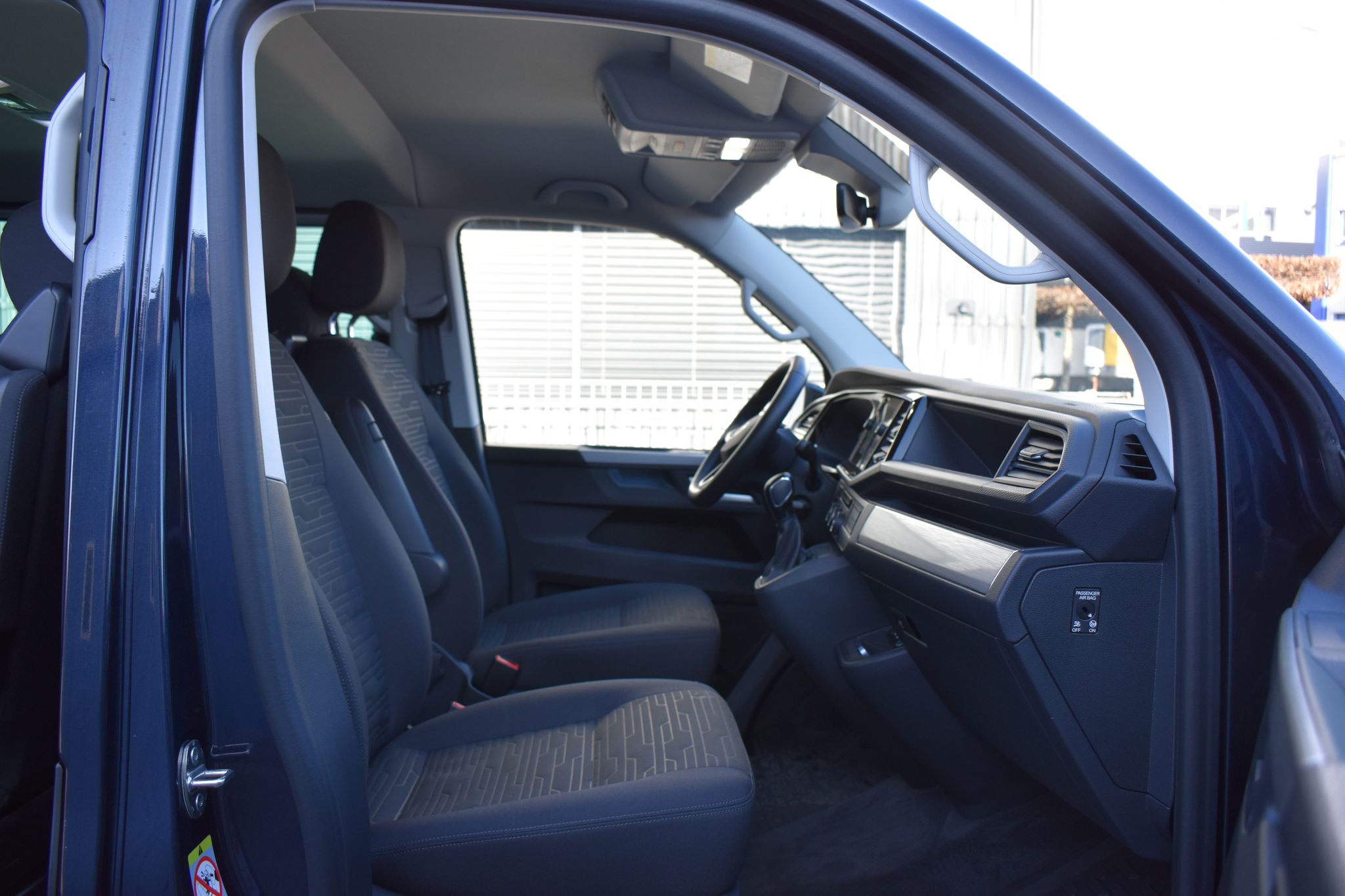 listing desktop thumbnail image 10