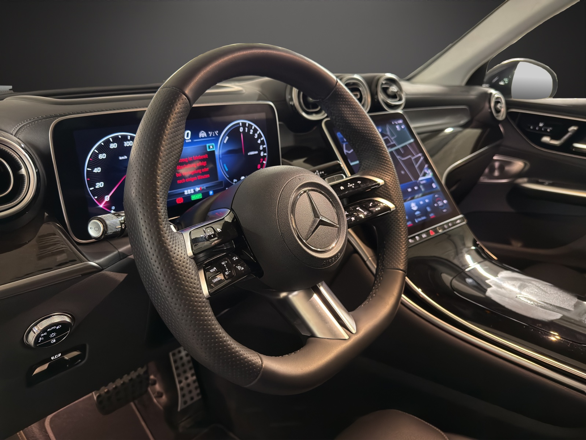 listing desktop thumbnail image 10