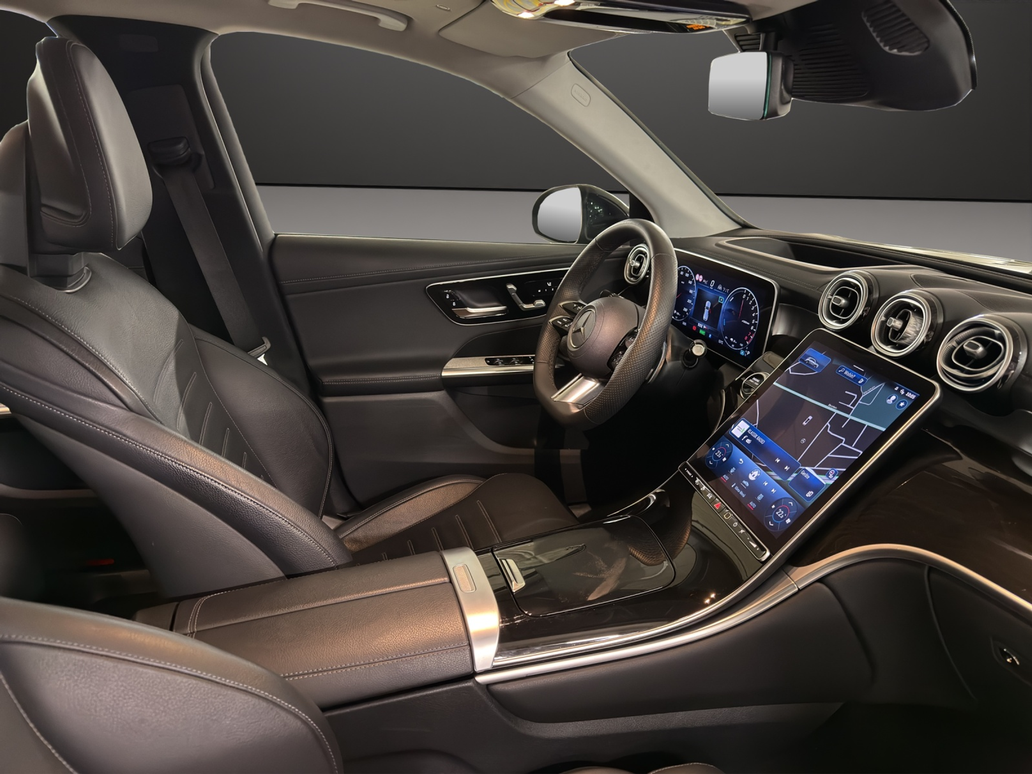 listing desktop thumbnail image 9