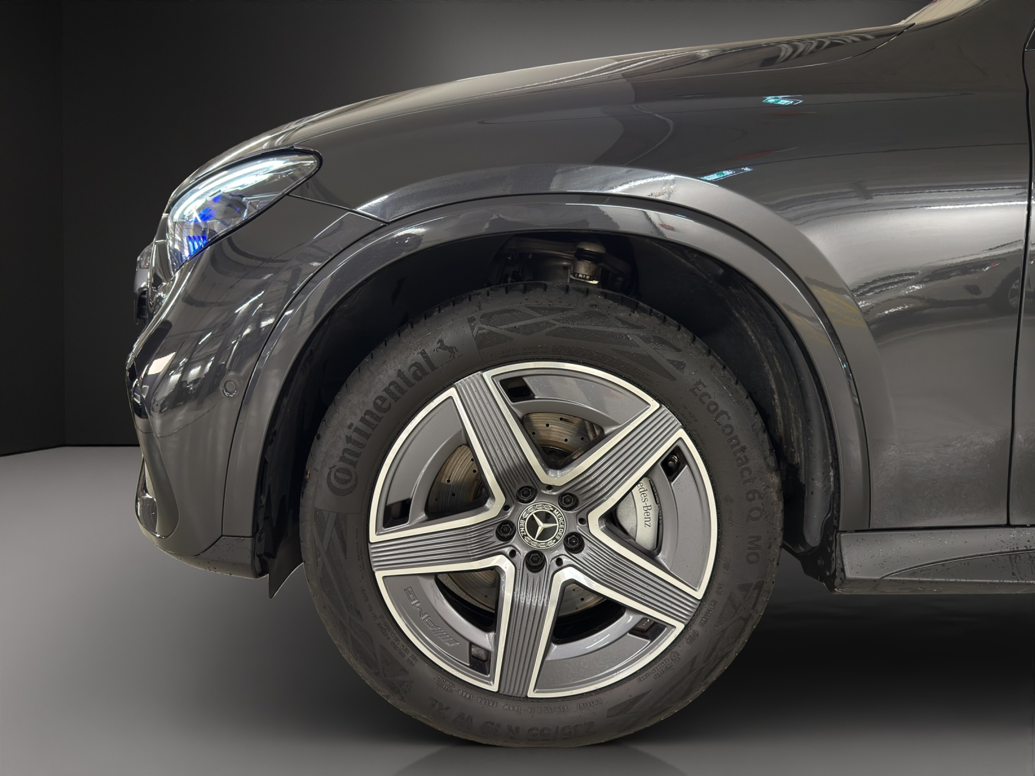 listing desktop thumbnail image 15