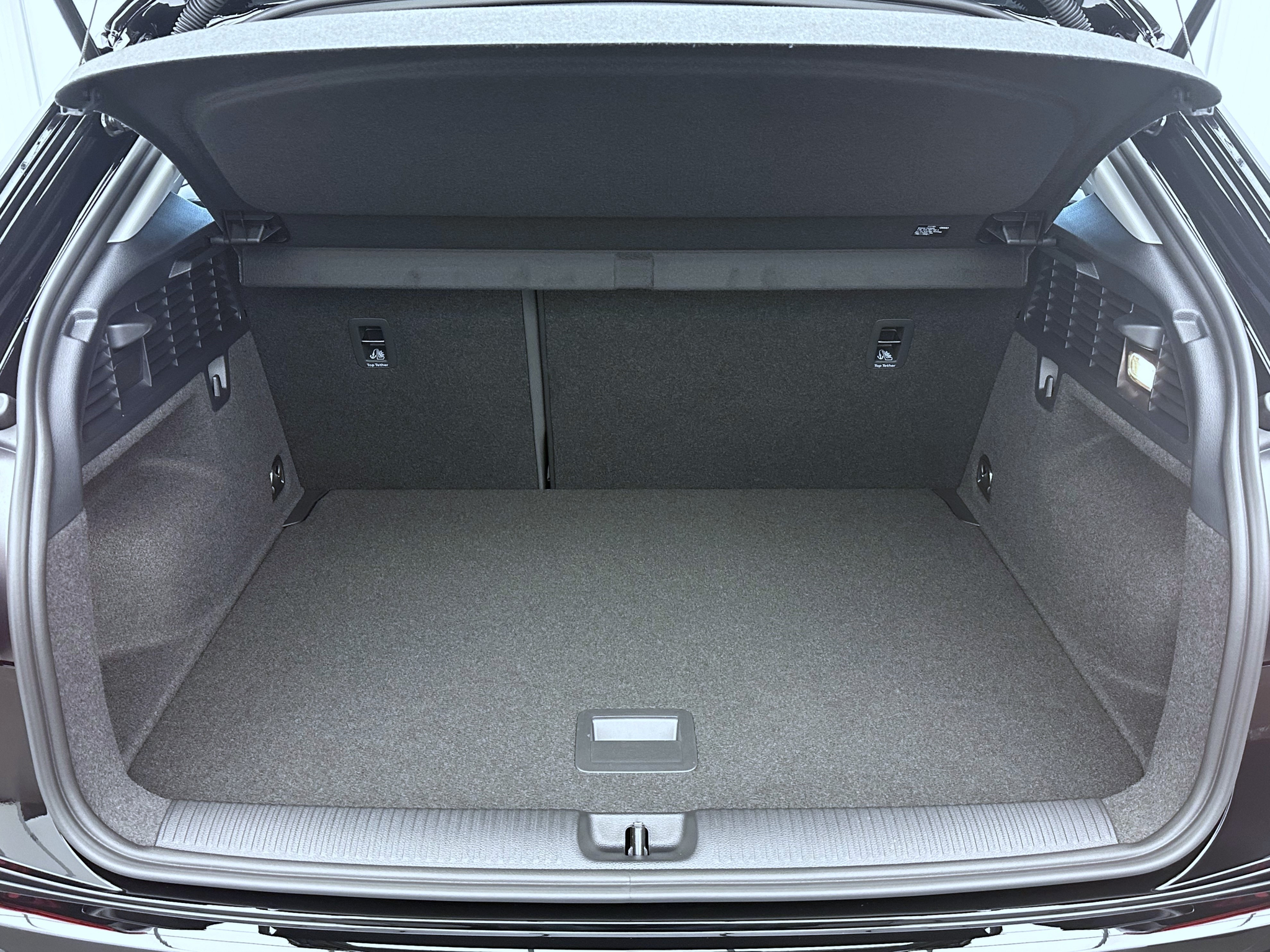 listing desktop thumbnail image 19