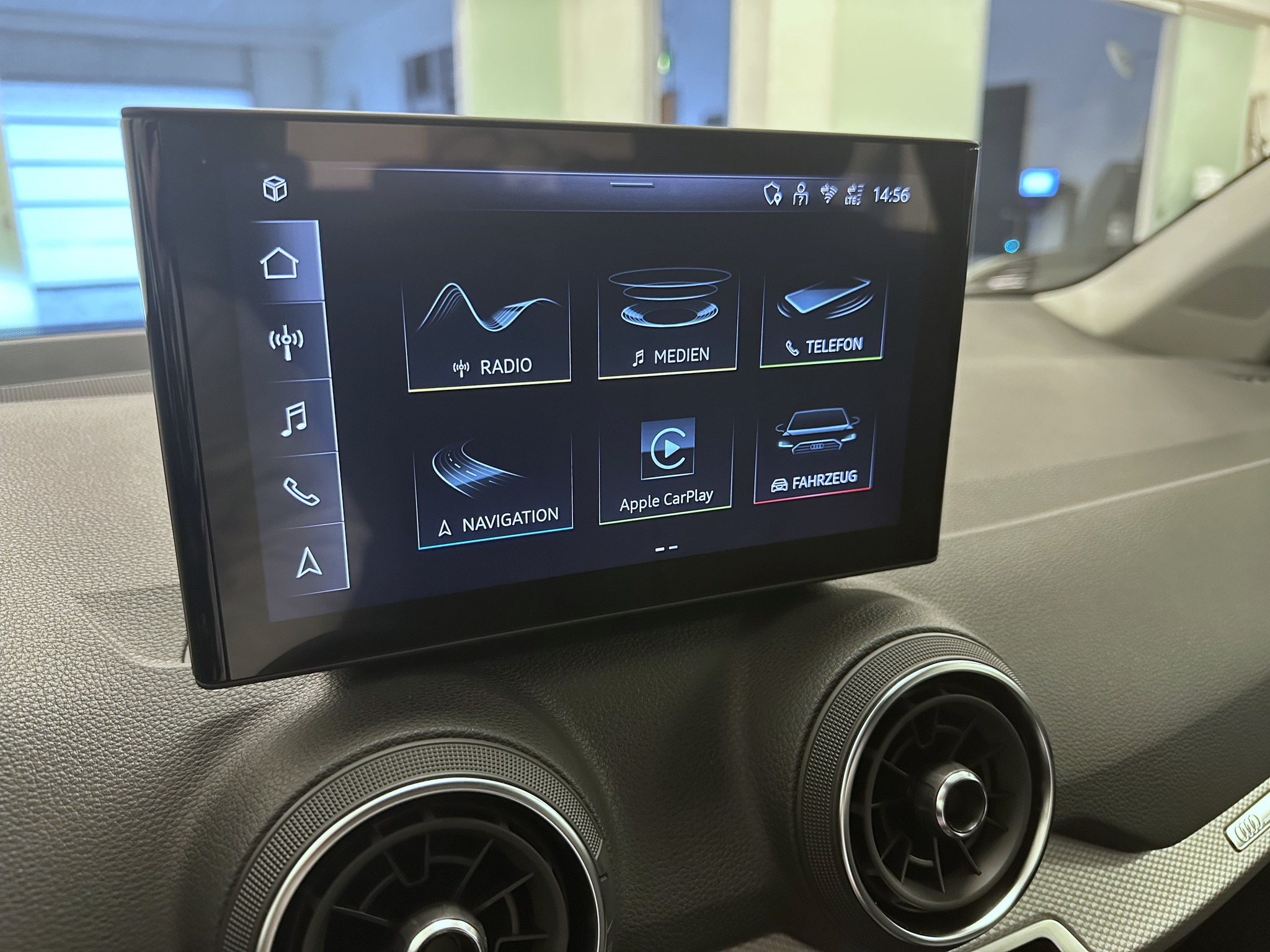 listing desktop thumbnail image 15