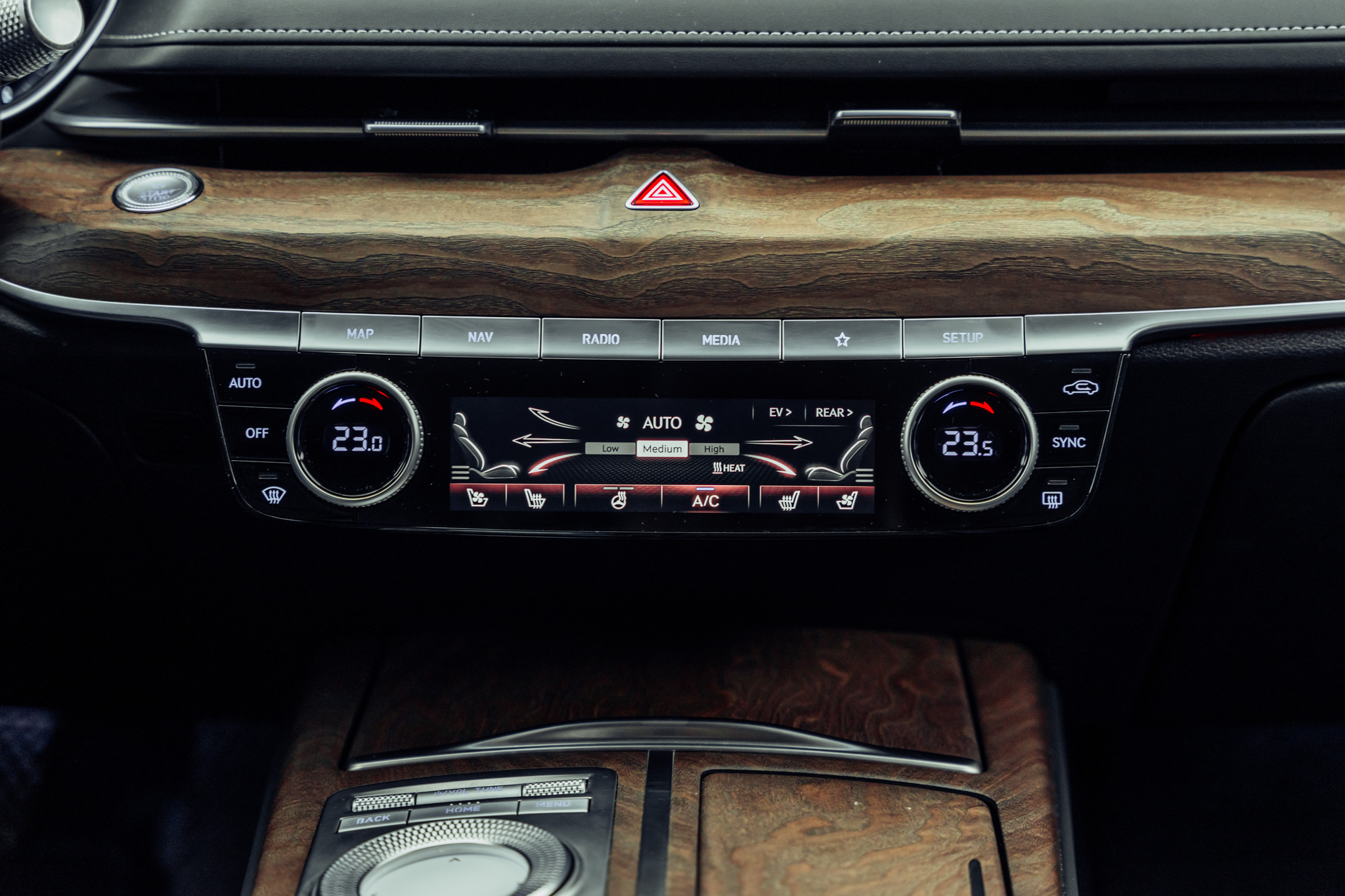 listing desktop thumbnail image 15