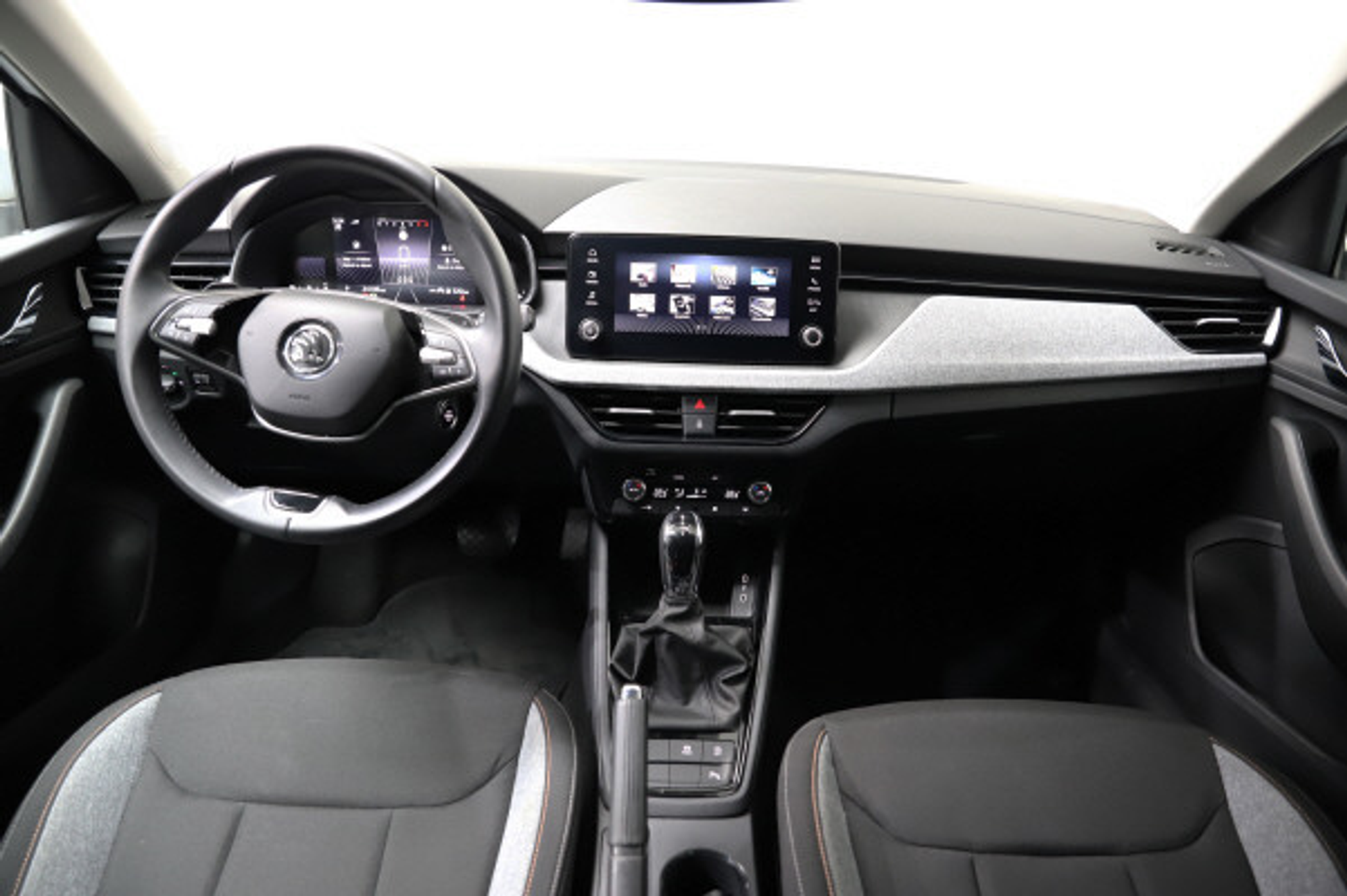 listing desktop thumbnail image 9