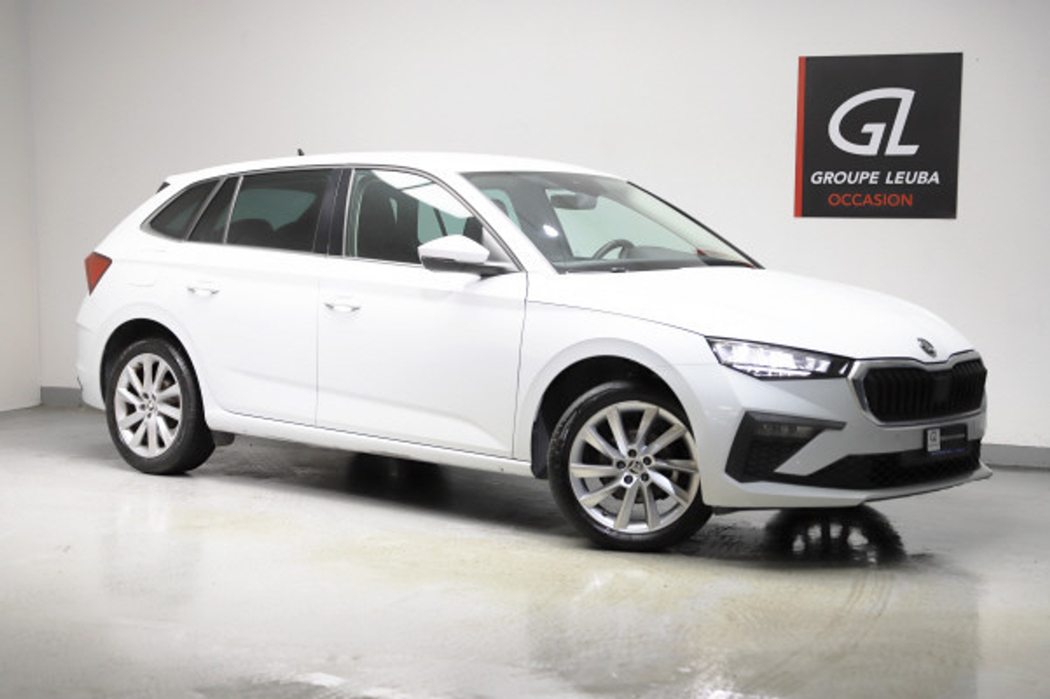 listing desktop thumbnail image 0