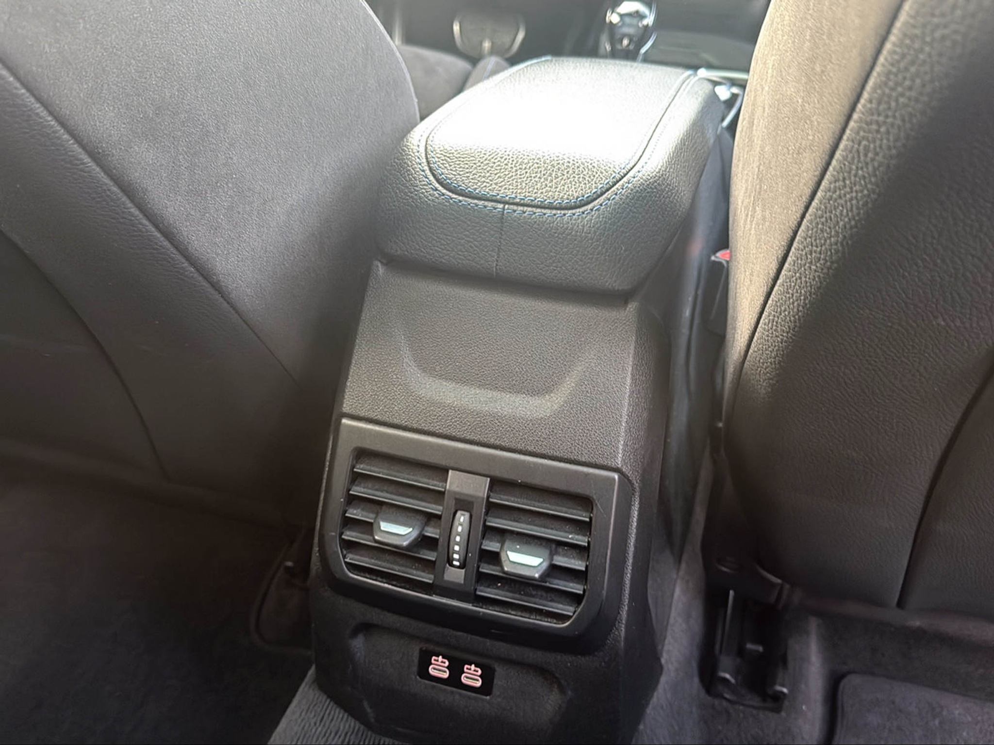 listing desktop thumbnail image 16