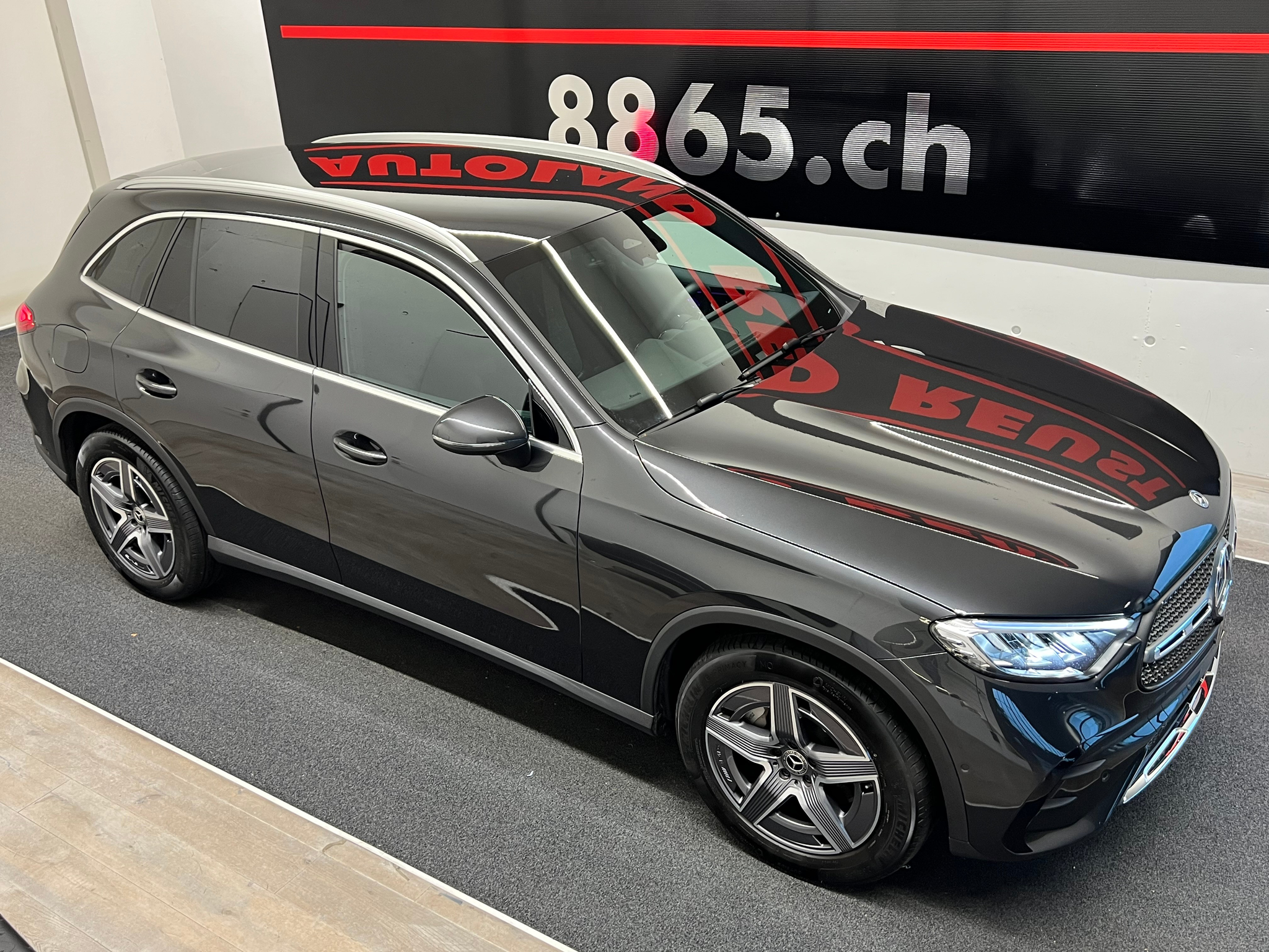 listing desktop thumbnail image 6