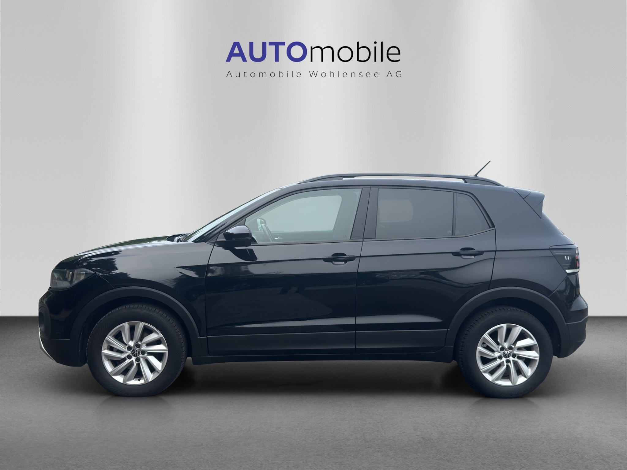 listing desktop thumbnail image 0