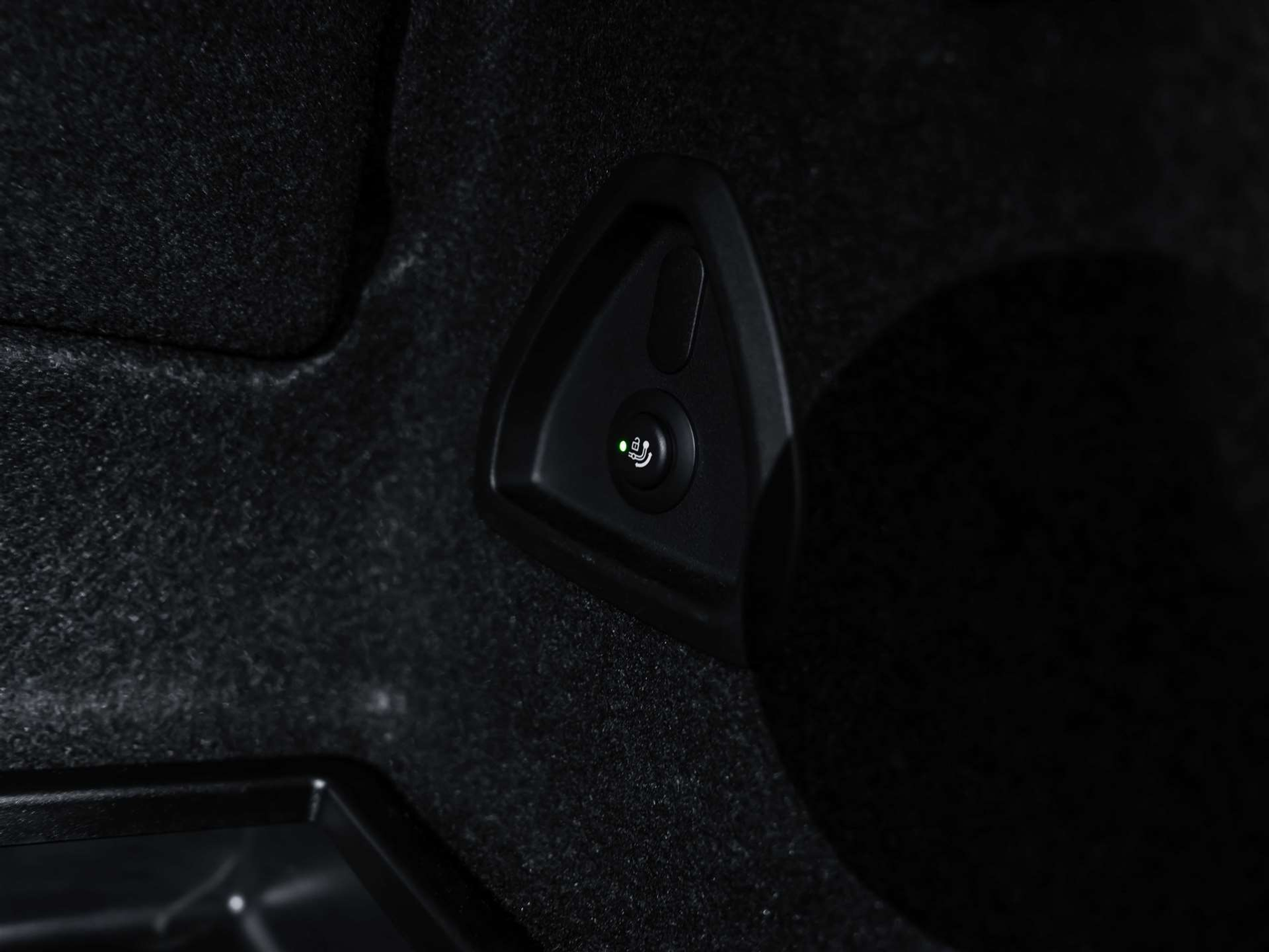 listing desktop thumbnail image 47