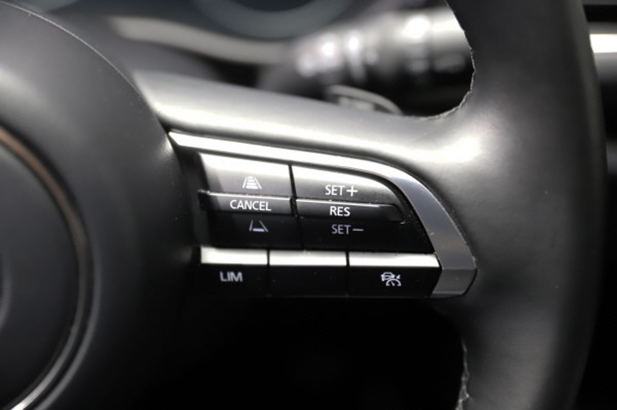 listing desktop thumbnail image 13