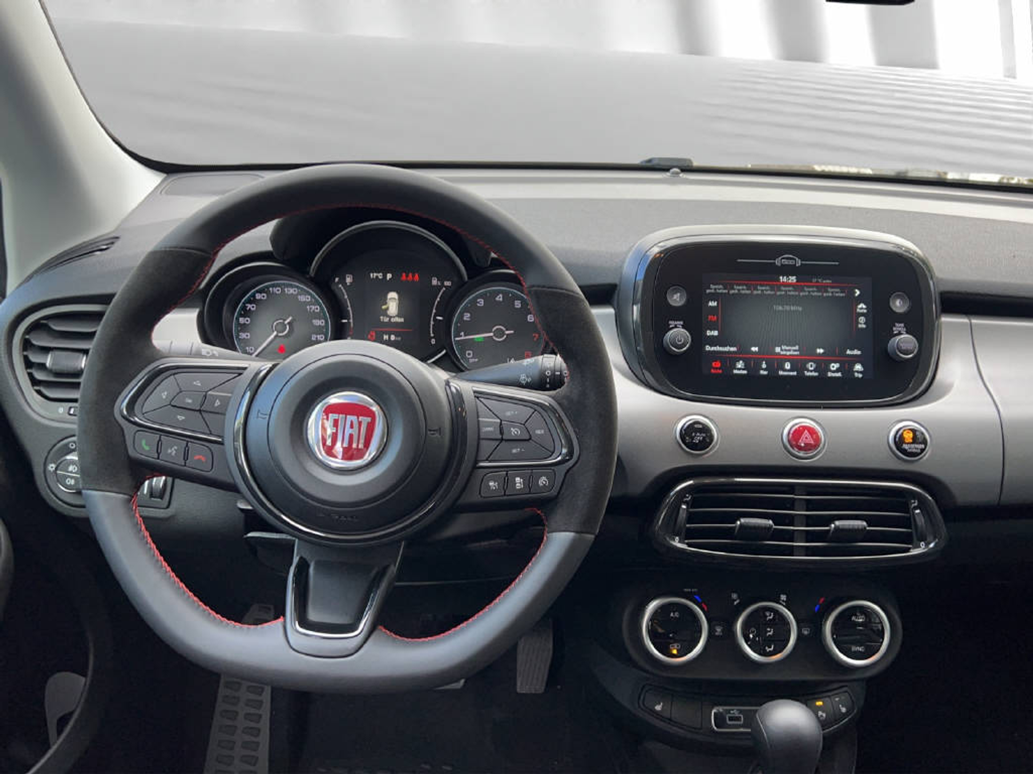 listing desktop thumbnail image 4